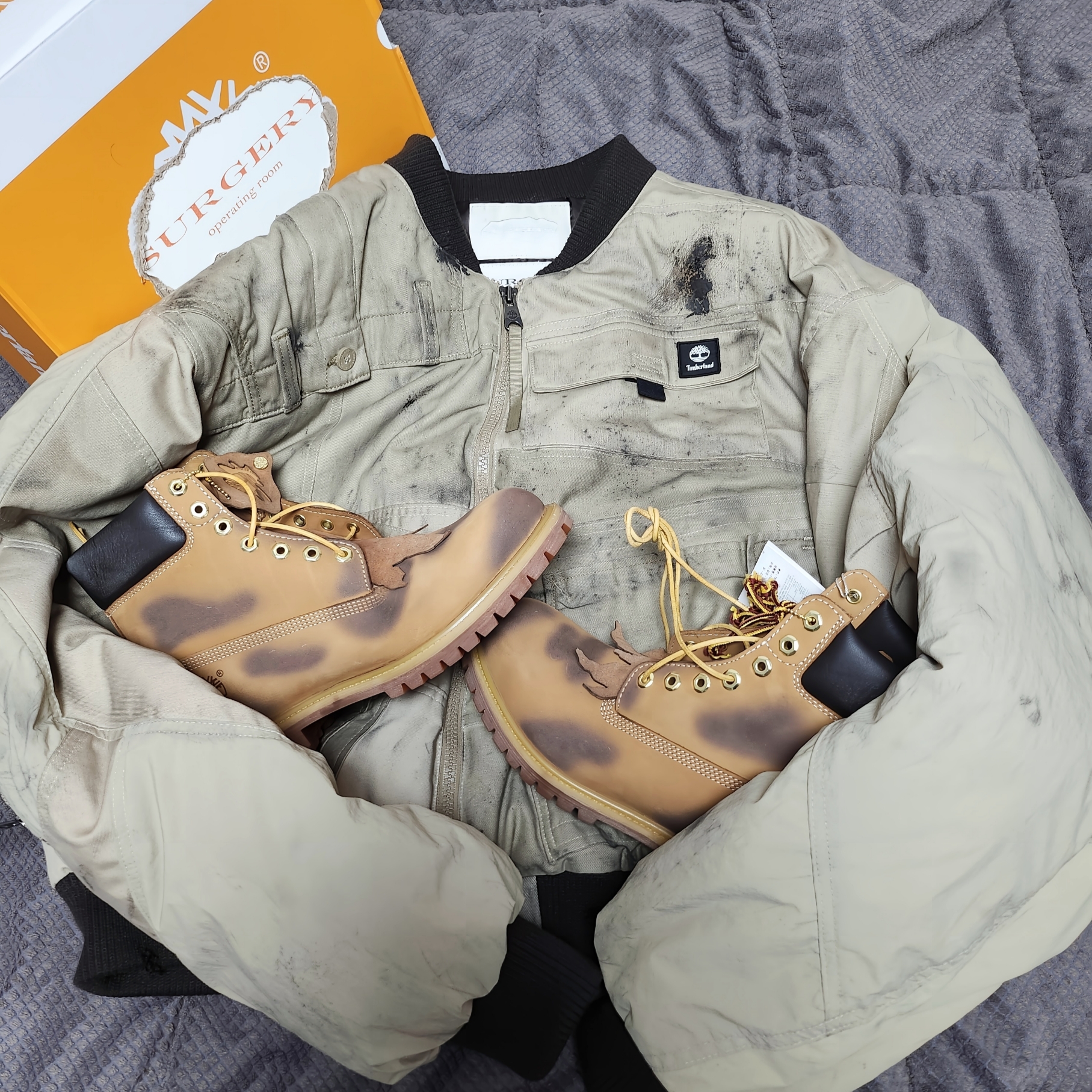 Timberland x Surgery 6 inch Boot Yellow - Wide 착용 스타일 - 1