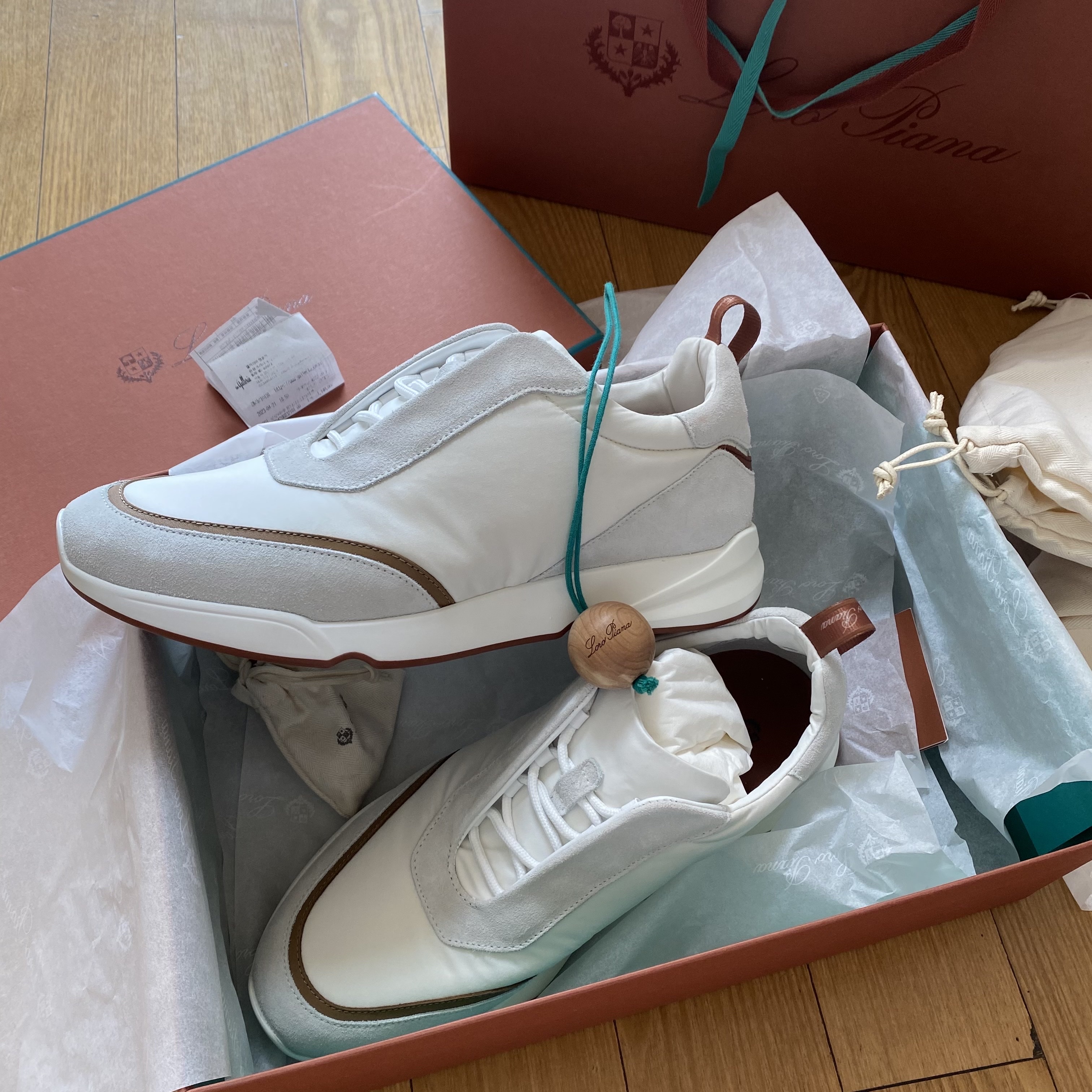 Loro Piana Modular Walk Sneakers White 착용 스타일