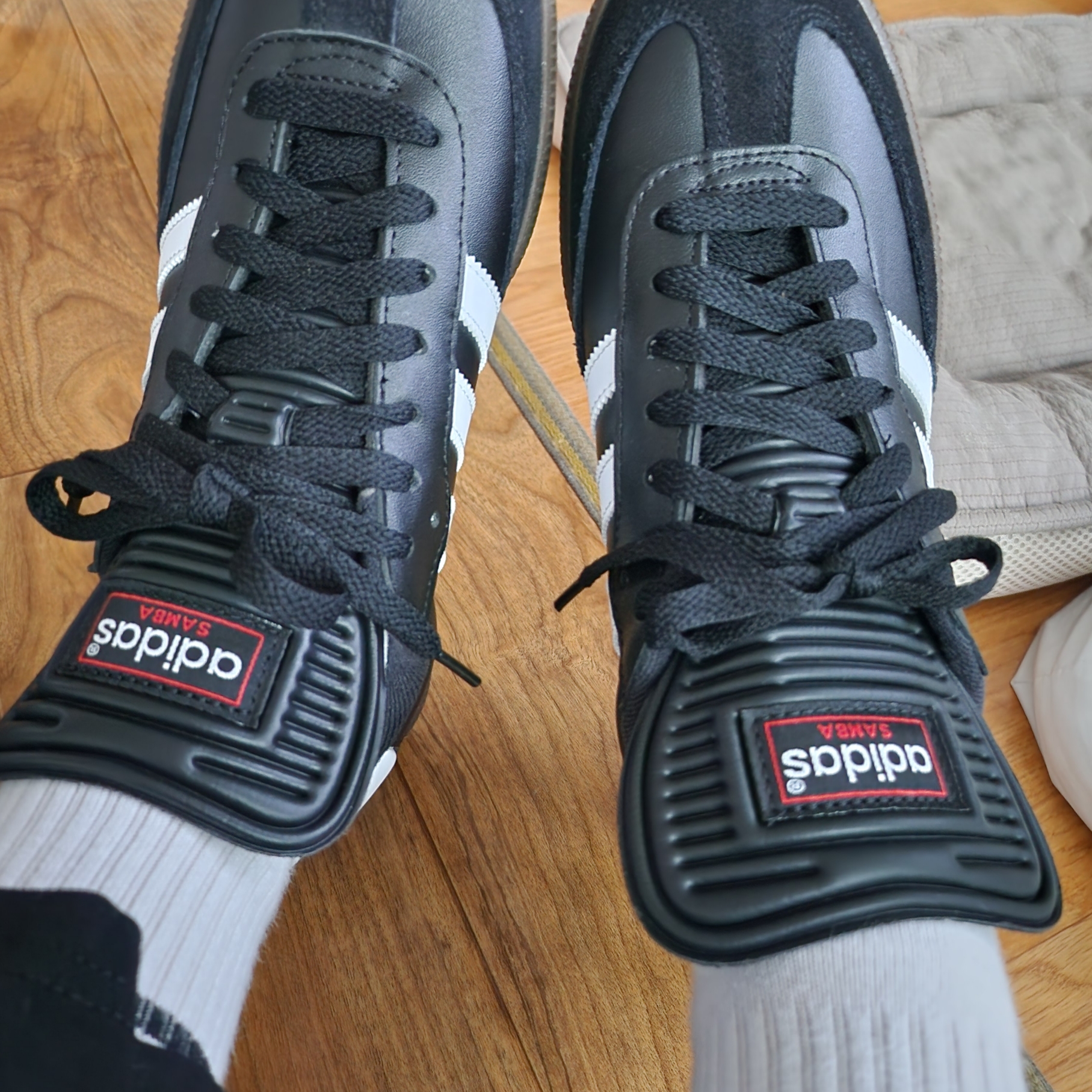 Adidas Samba Classic Core Black 착용 스타일
