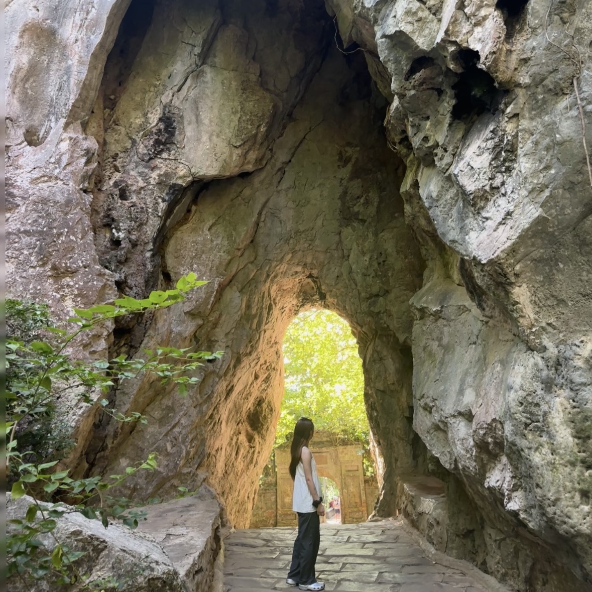 Crocs Classic Metallic Clog Silver 착용 스타일