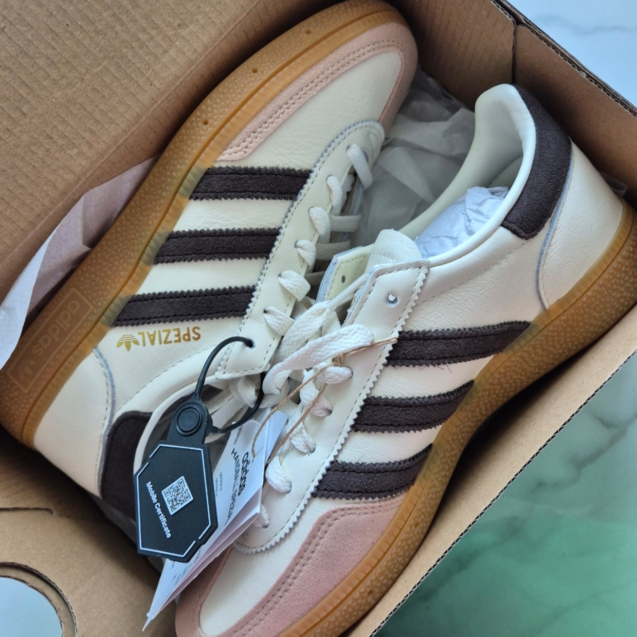 Adidas Spezial Handball Off White Dark Brown 착용 스타일 - 4