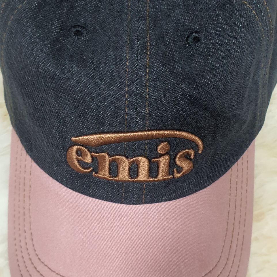 Emis Washed Denim Ball Cap Gray Pink 착용 스타일 - 1