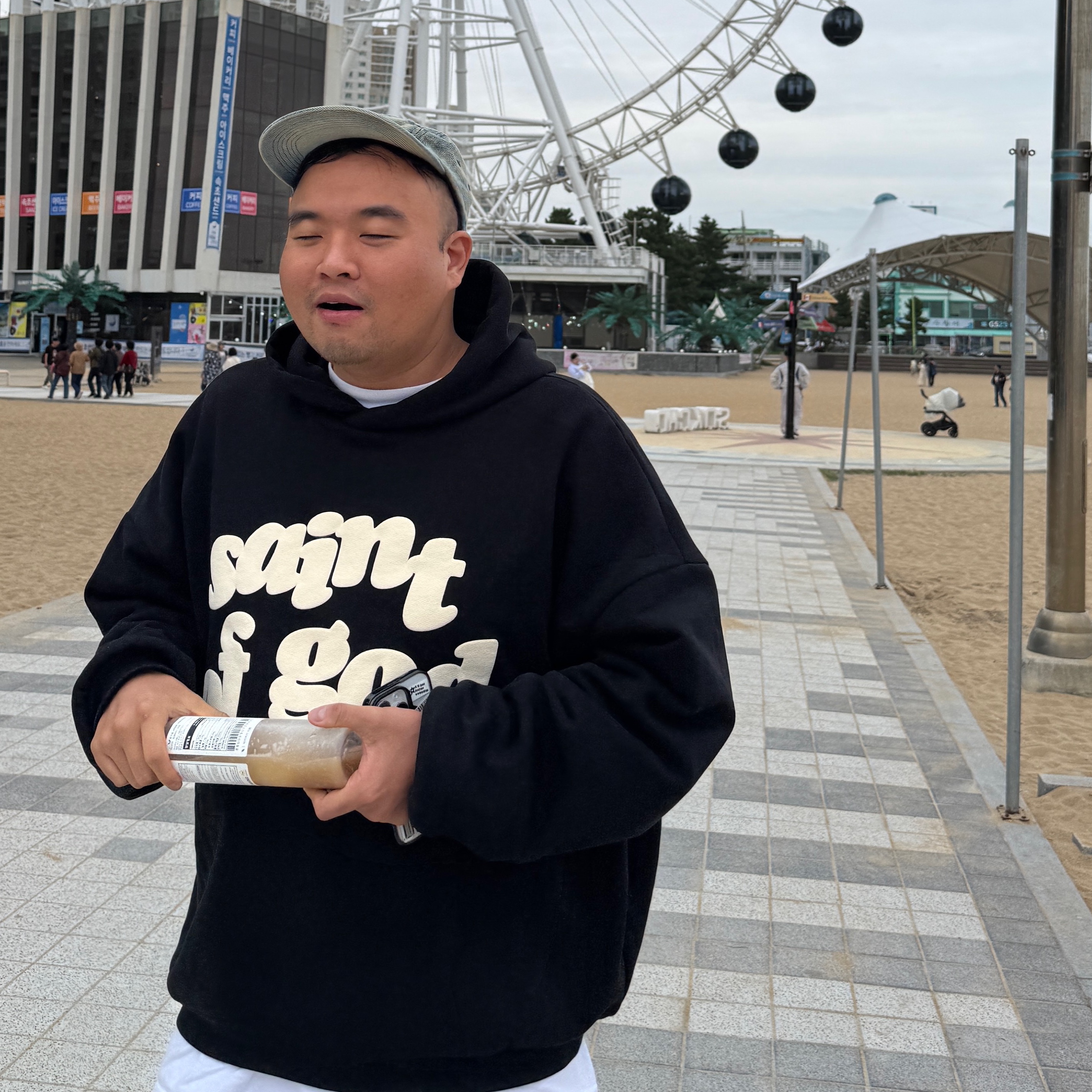 Fear of God x Saint Mxxxxxx Saint of God Hoodie Black, Supreme Washed Chino Twill Camp Cap Dirty Indigo - 24SS 착용 스타일 - 2