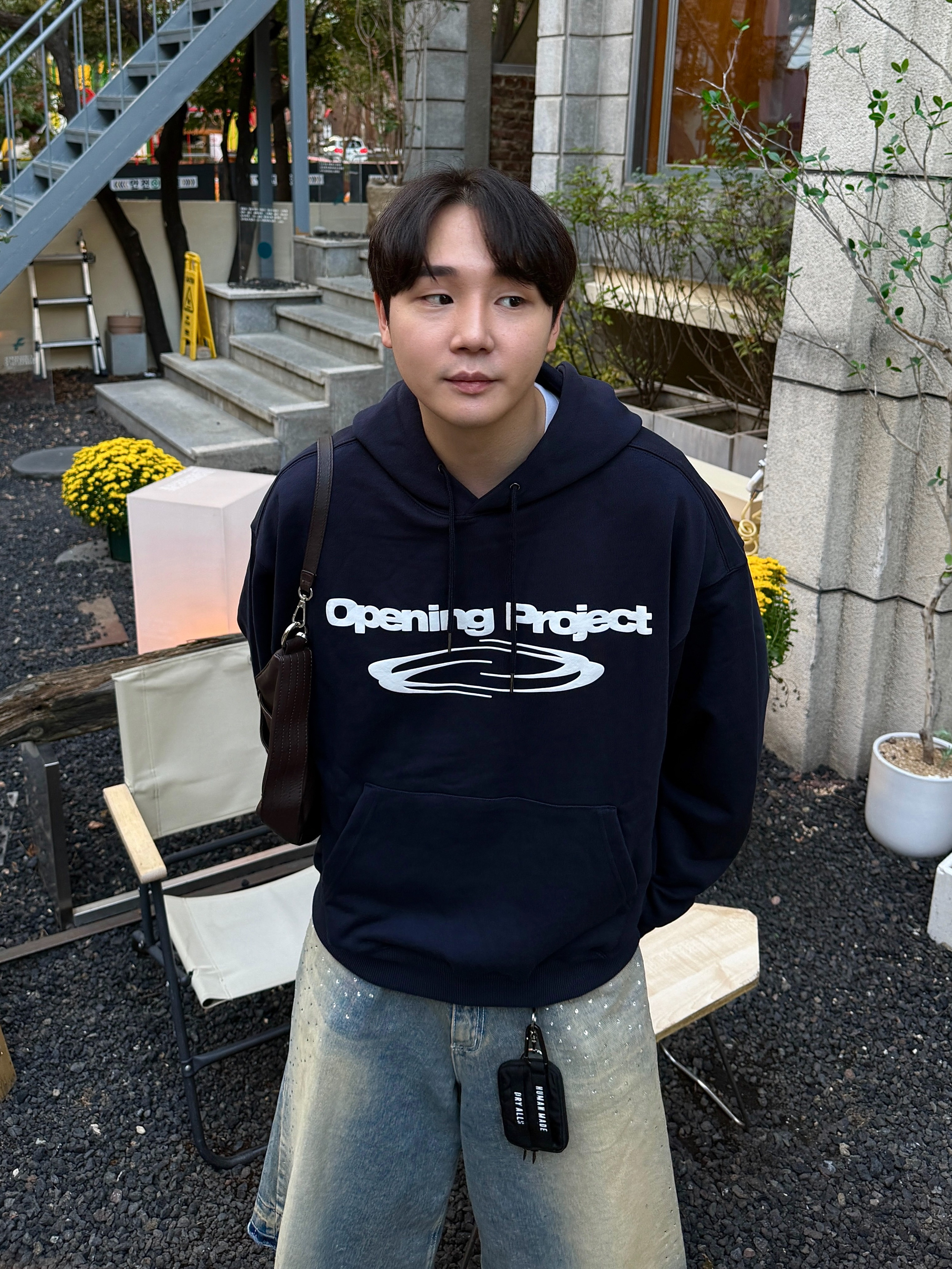 Opening Project Identity Hoodie Navy, Human Made Military Card Case Black 착용 스타일 - 3