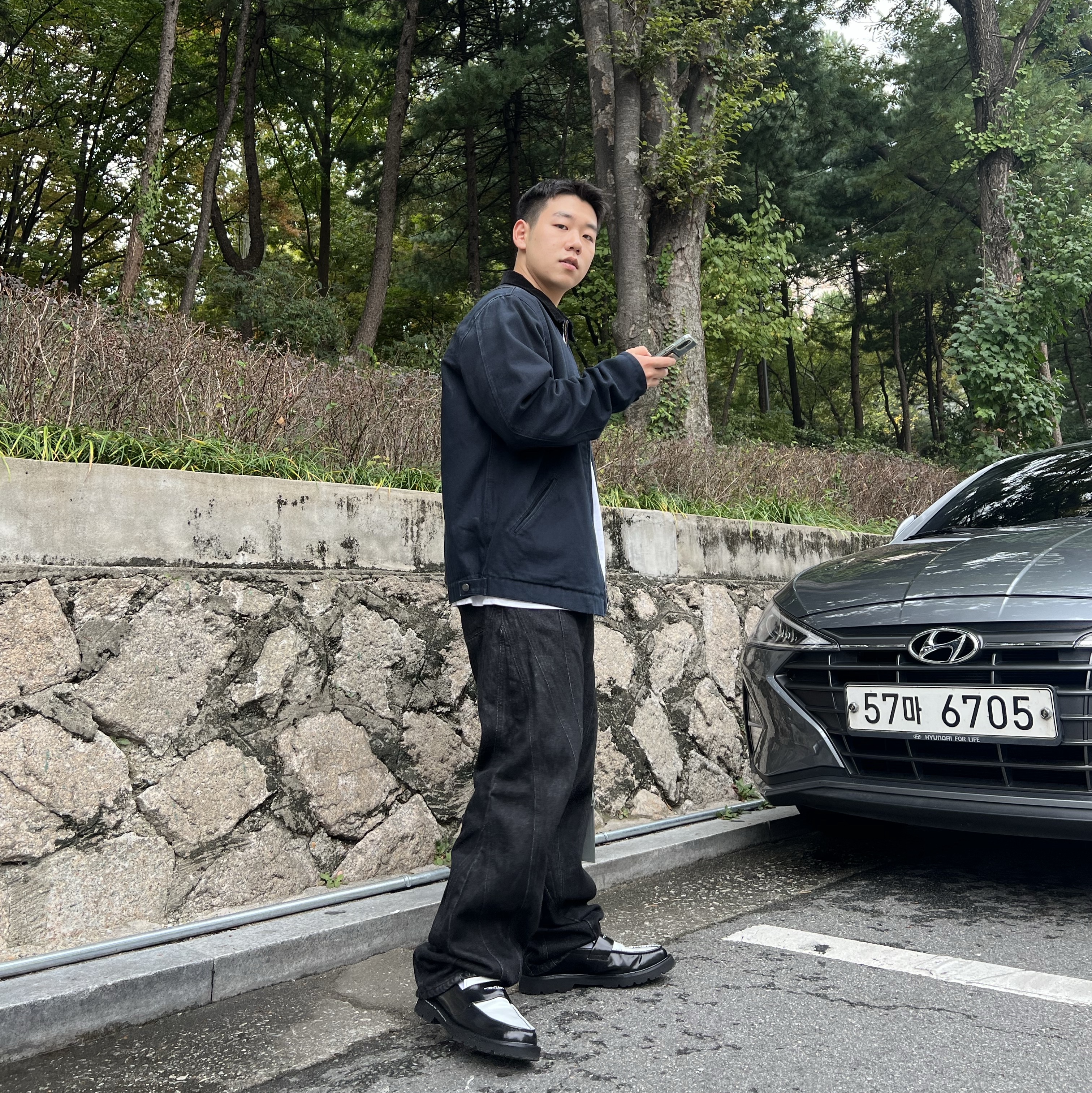 Deus Ex Machina Address Workwear Jacket Black, Gentle Monster x Maison Margiela MM005 Black Black 착용 스타일 - 3