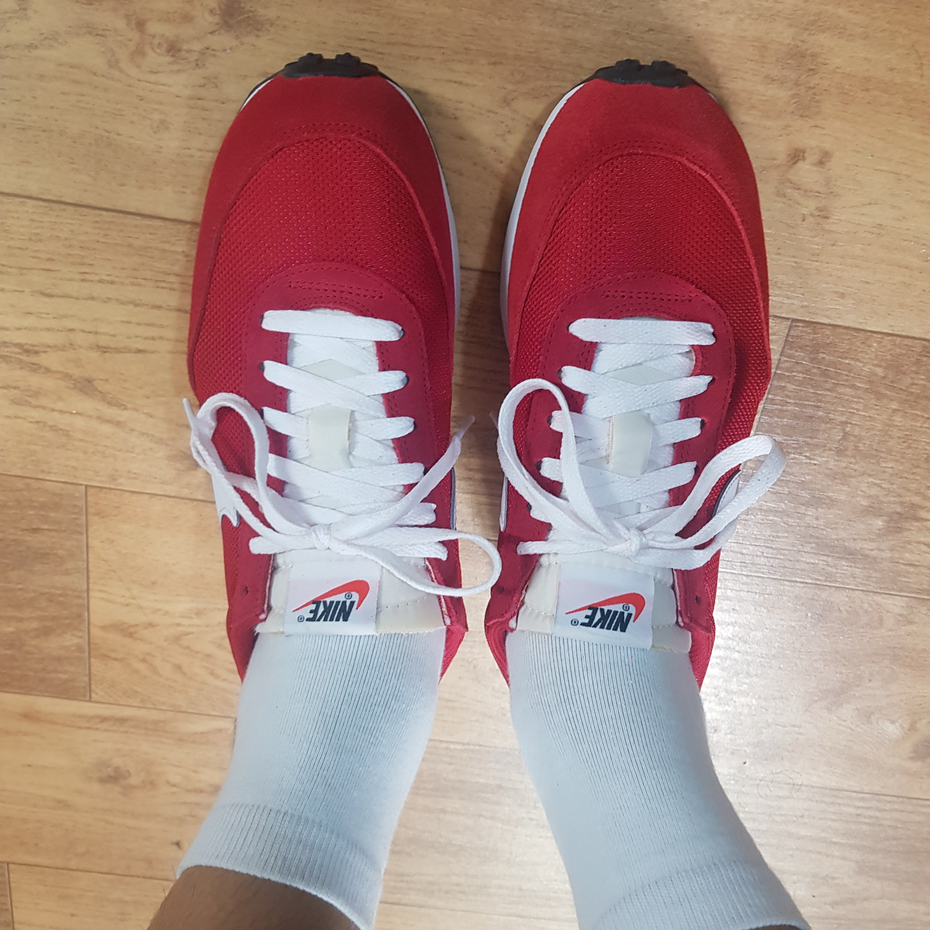 Nike Air Tailwind 79 Gym Red 착용 스타일