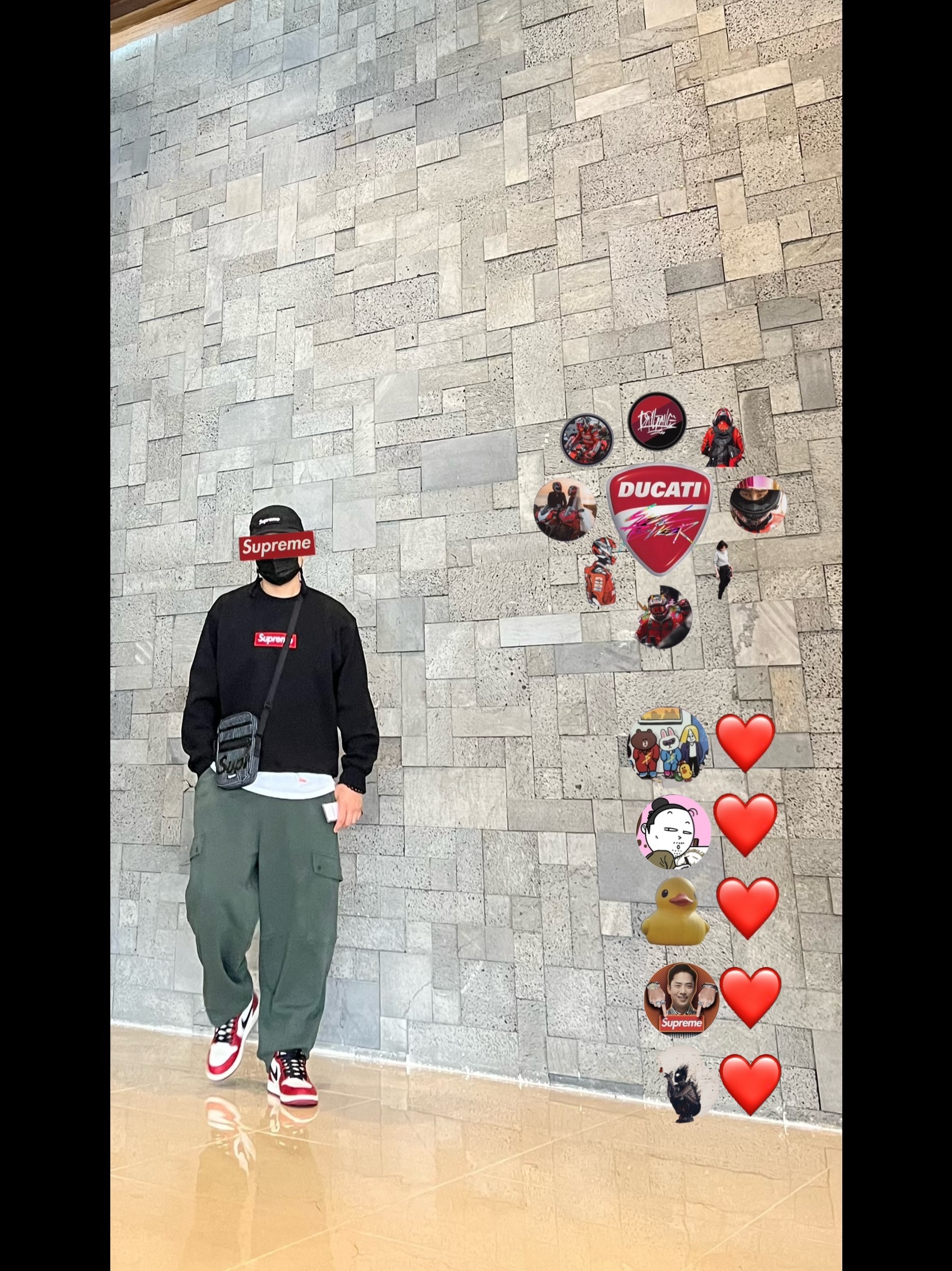 Supreme Box Logo Crewneck Black - 22FW, Jordan 1 Retro High OG Chicago 2022 착용 스타일