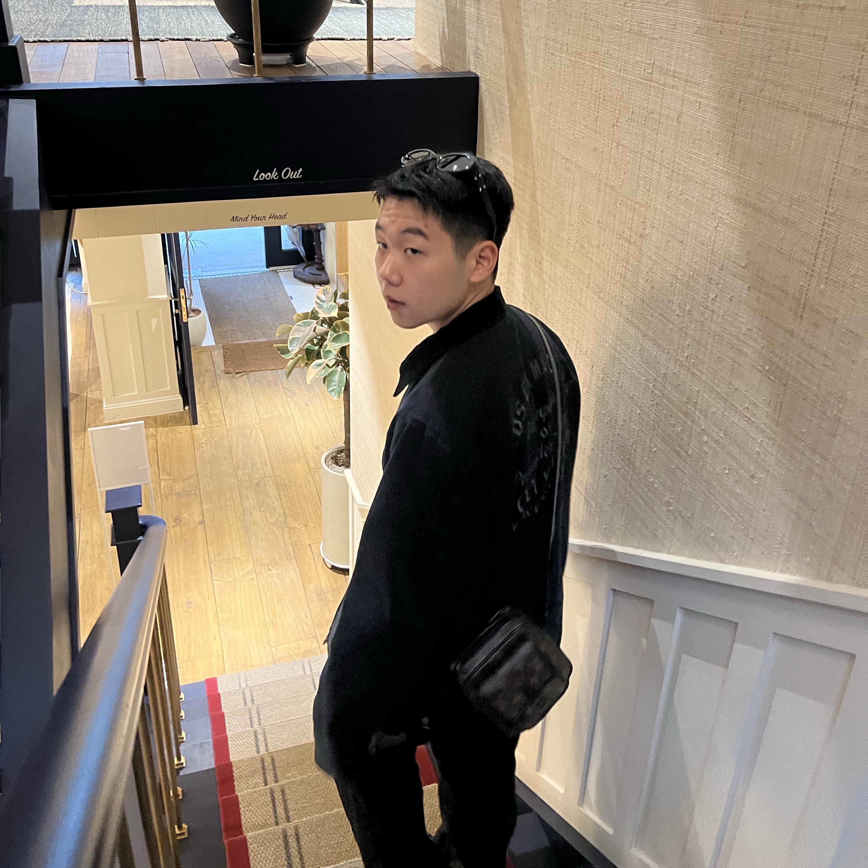 Deus Ex Machina Address Workwear Jacket Black, Gentle Monster x Maison Margiela MM005 Black Black 착용 스타일 - 1