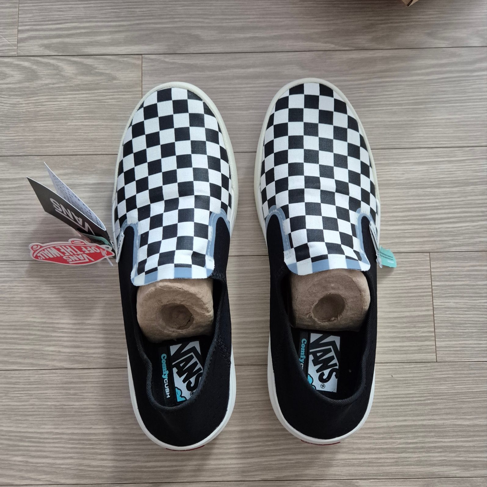 Vans Checkerboard Comfycush One Black 착용 스타일