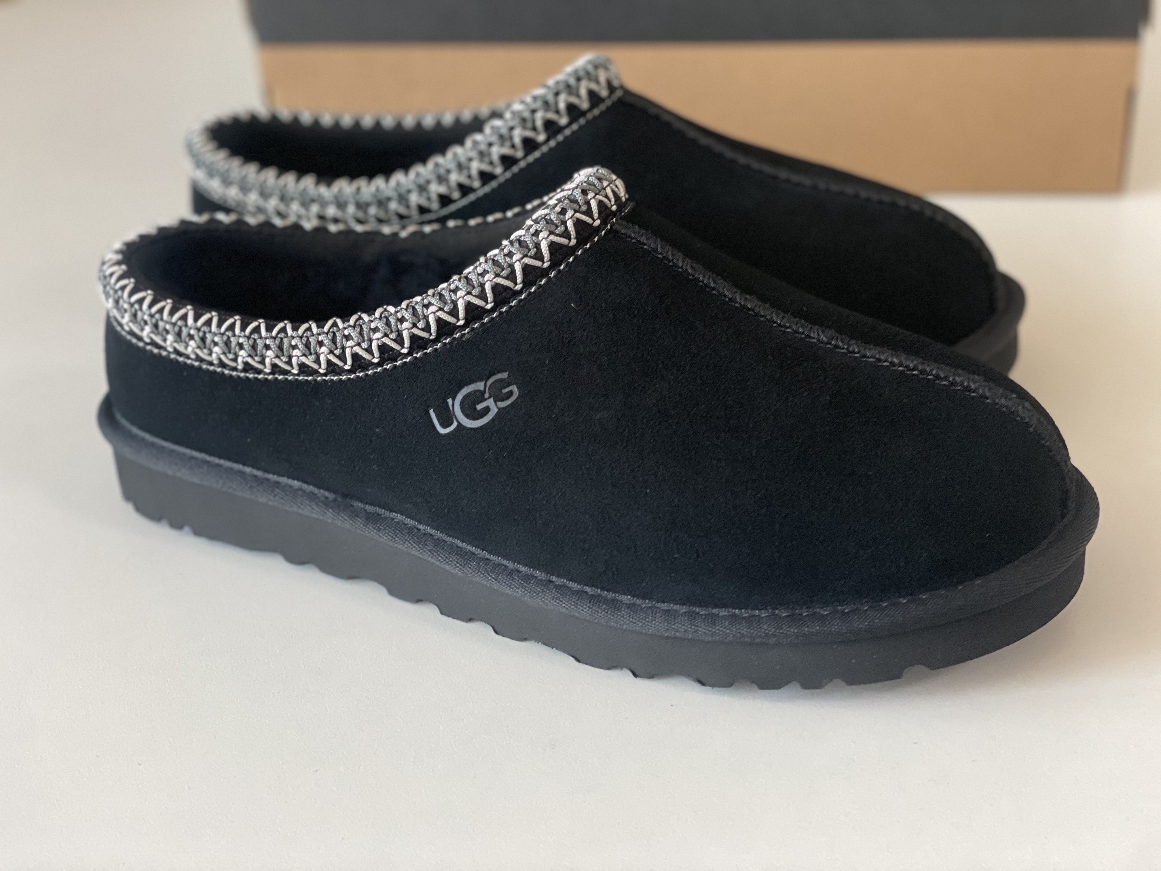 UGG Tasman Black 착용 스타일 - 3