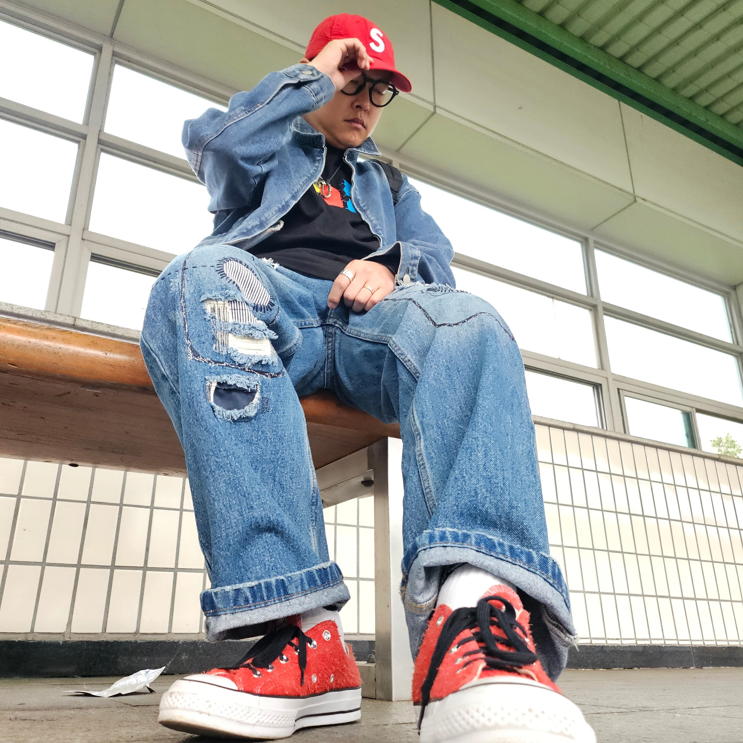 Stussy SS Link Studded Belt Black, Supreme Seersucker S Logo 6-Panel Red - 24SS 착용 스타일 - 2