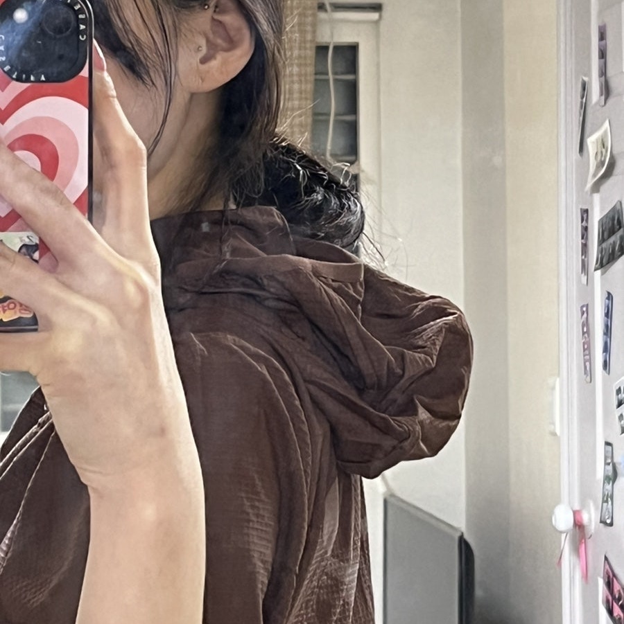 (W) Mischief Hooded Waffle Zip-Up Brown 착용 스타일