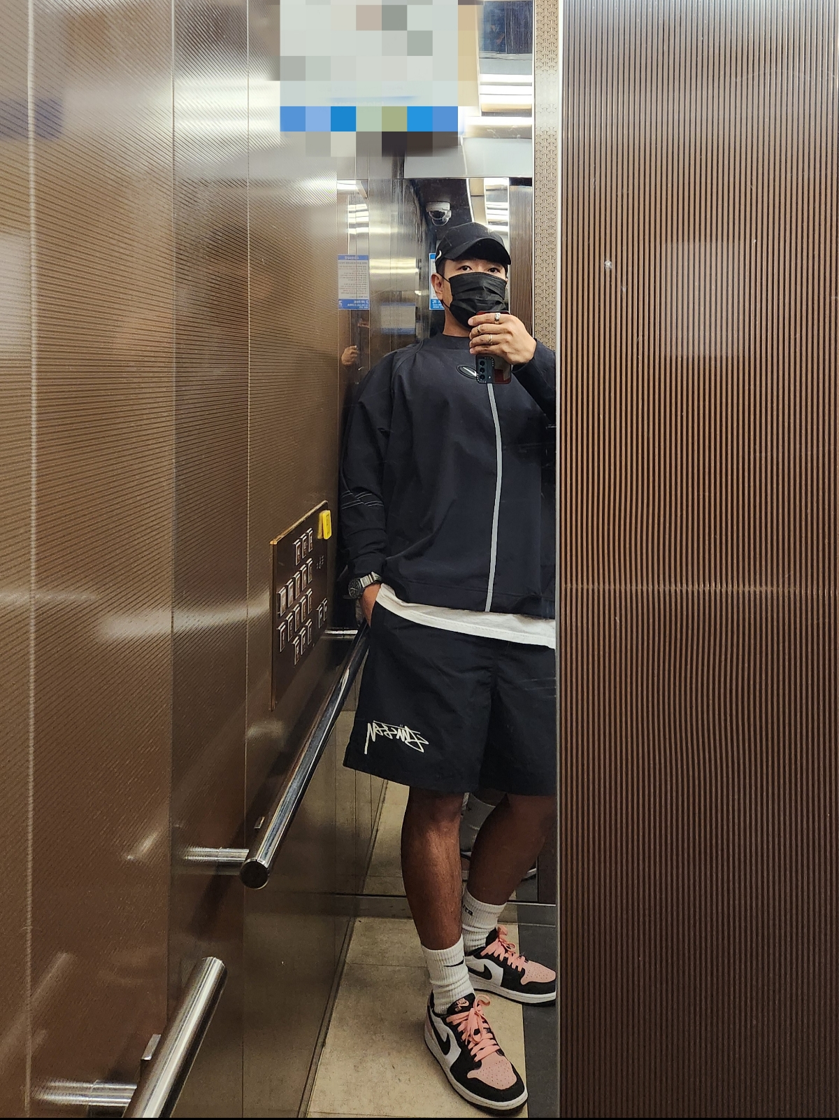 Nike x Drake Nocta Club Cap Black, (W) Nike x Drake Nocta NRG LR L/S Crew Black (DV3631-010) 착용 스타일