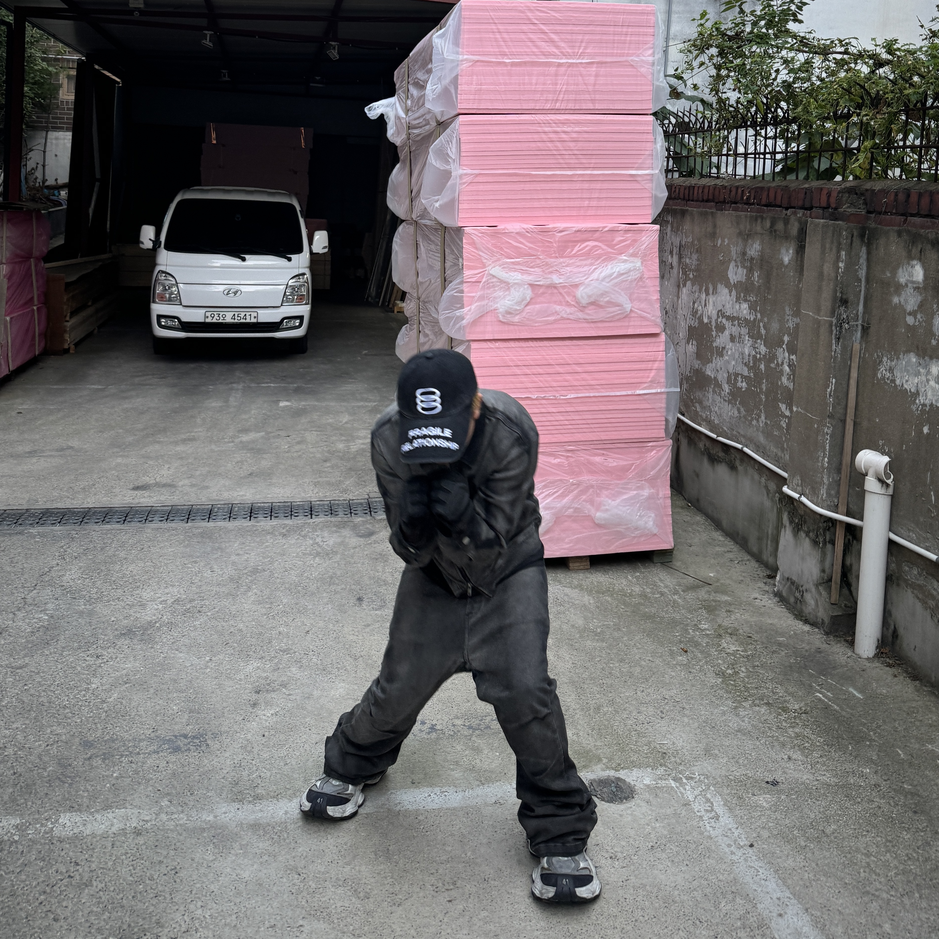 VENDORS Full DU$K Flared Pants Gray, VENDORS Full DU$K Drizeler Jacket Gray 착용 스타일 - 2