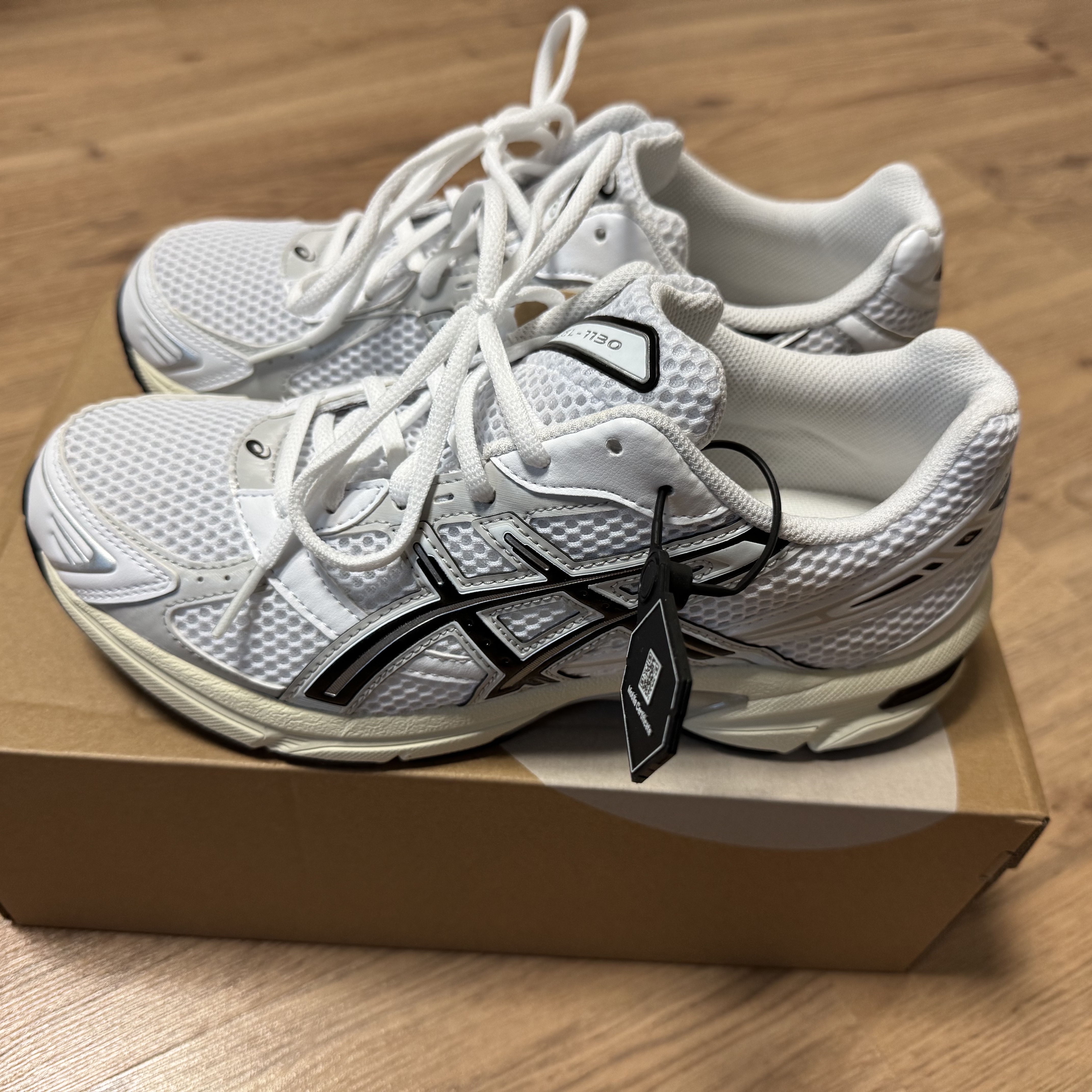 Asics Gel-1130 White Cloud Grey 착용 스타일 - 1