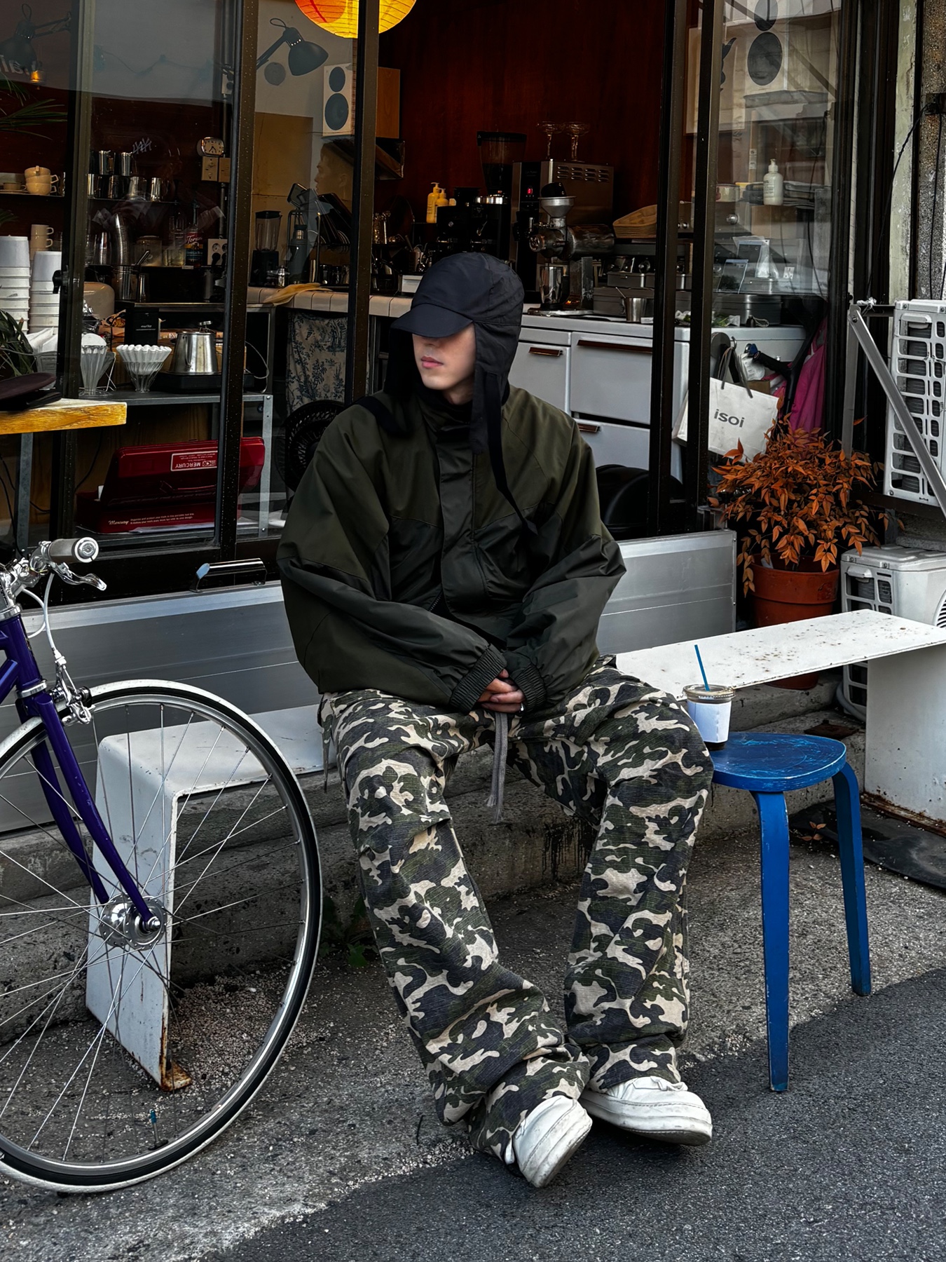 Wapworks Wide Safety Cargo Pants Camo 착용 스타일 - 3