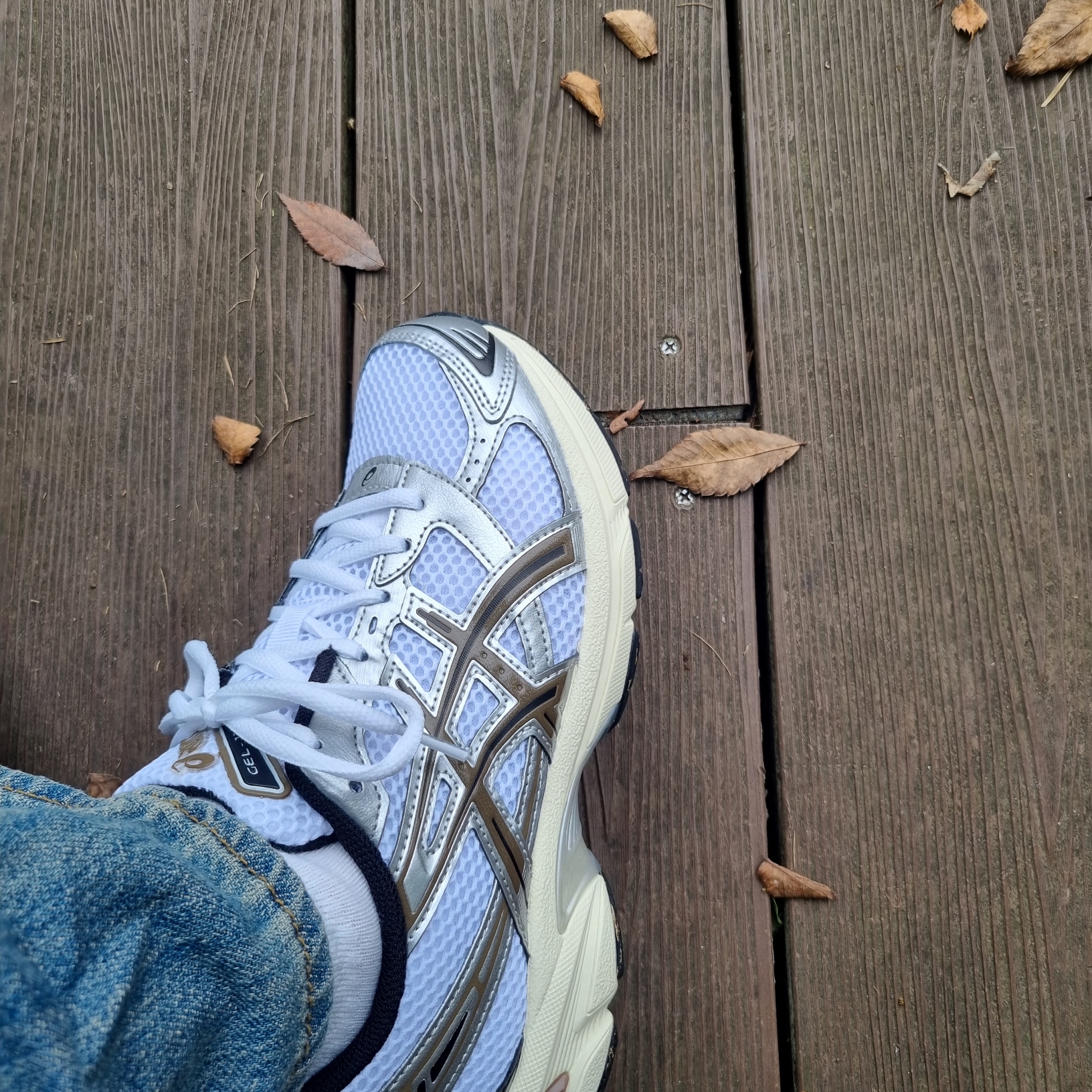 Asics Gel-1130 White Clay Canyon 착용 스타일 - 1