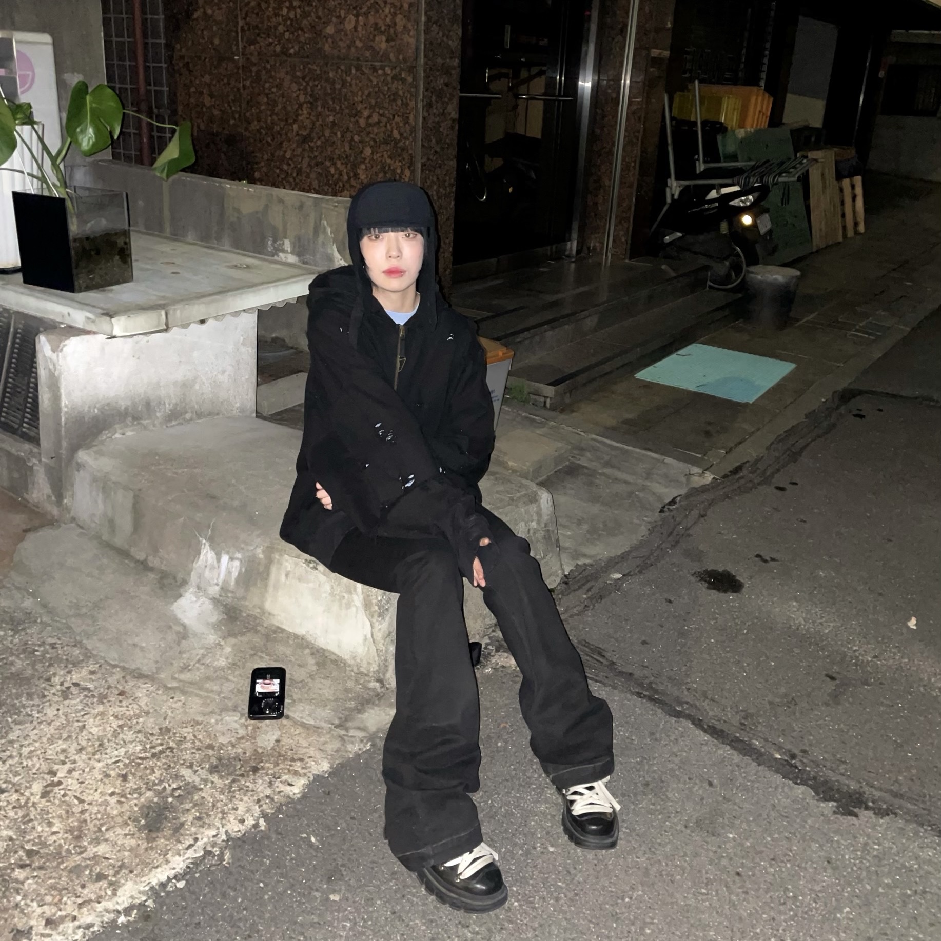 Undermycar Otter Oversized Damage-Washed Hood Zip-Up Sepia - 22FW 착용 스타일 - 3