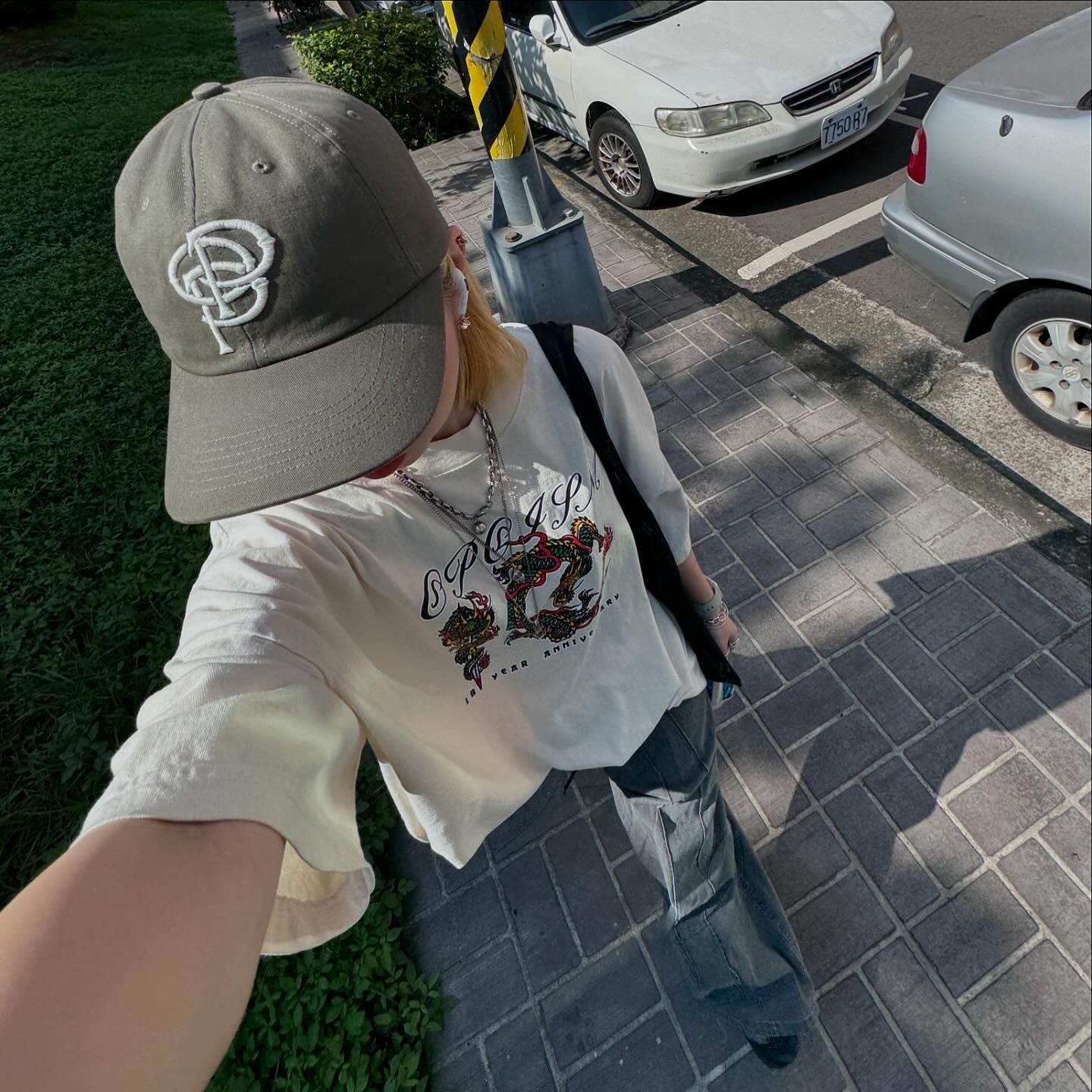Pop Trading Company Initials Sixpanel Hat Black 착용 스타일