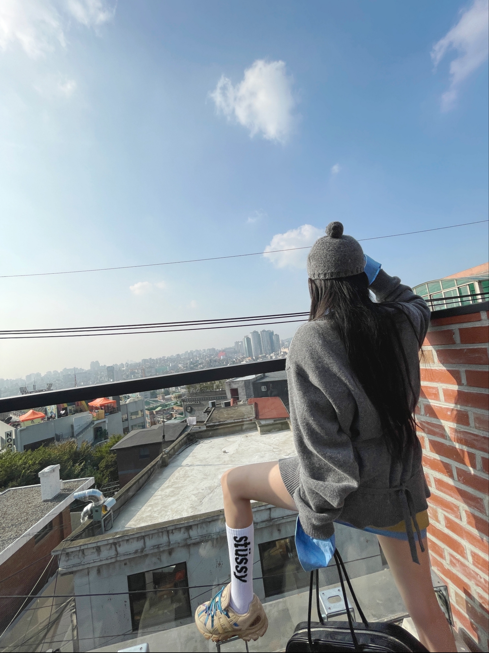 Fottsfotts Bowling Bag Black, Stussy Helvetica Crew Socks White Black 착용 스타일 - 4
