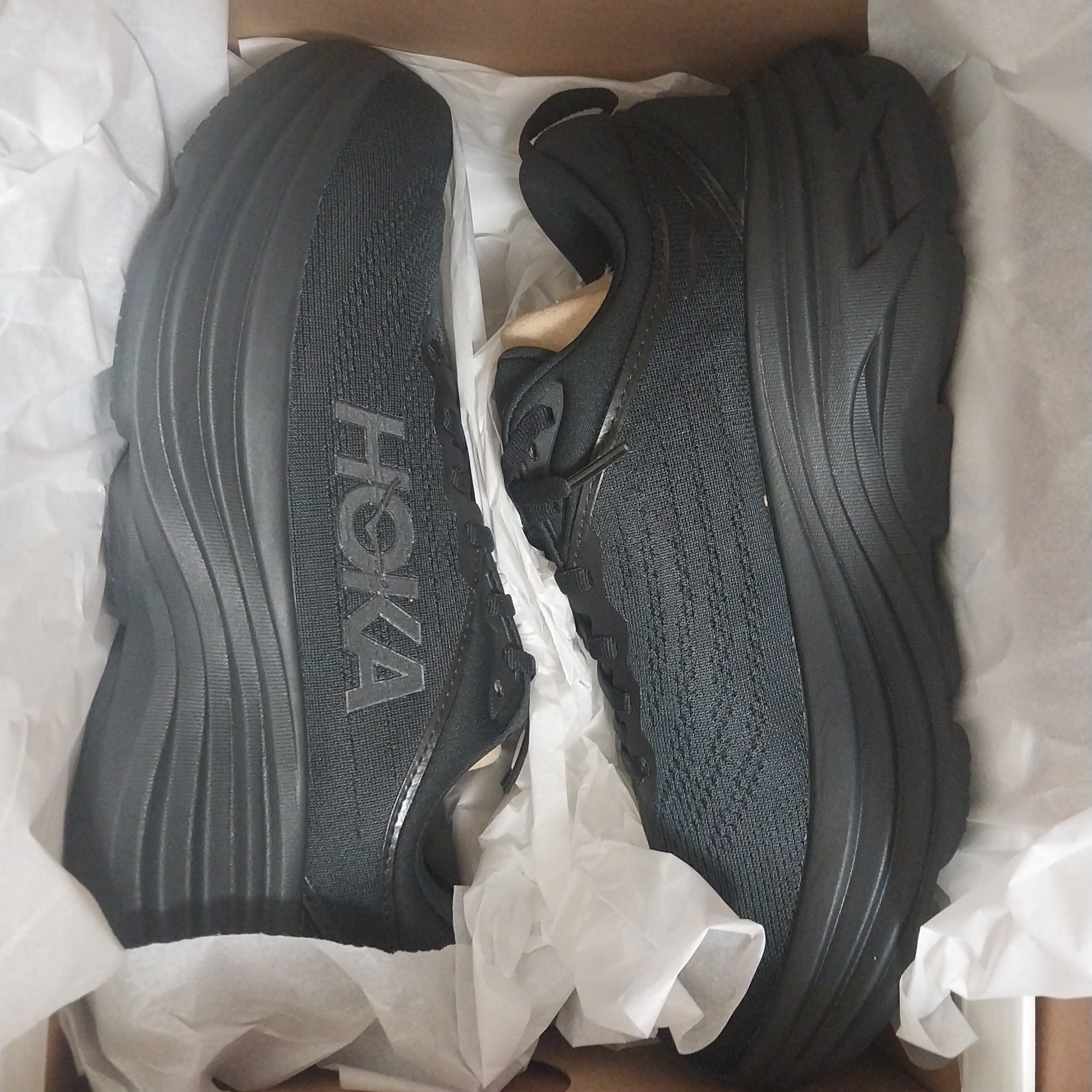 Hoka Bondi 8 Black - Regular 착용 스타일