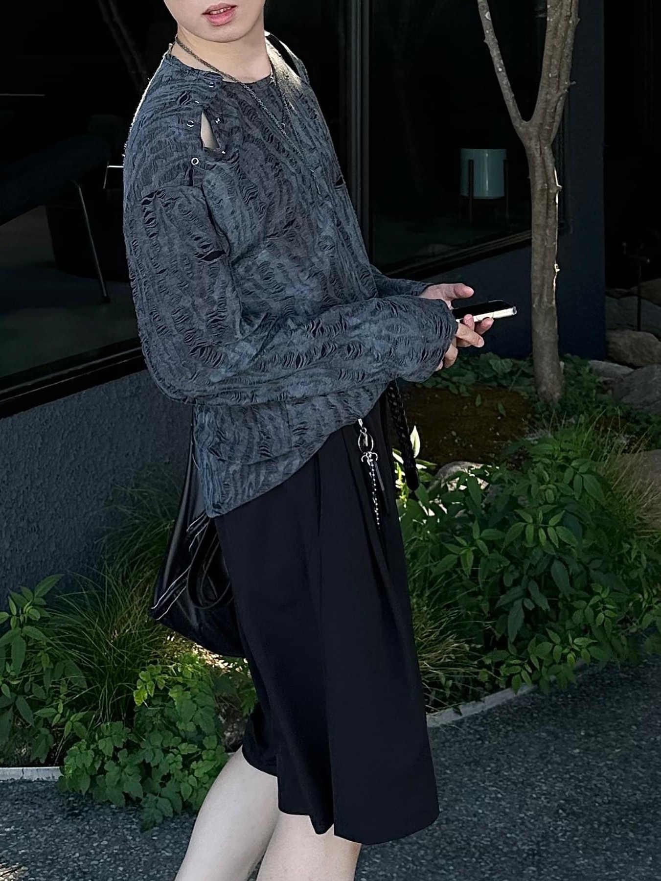 Matin Kim Big Coating Tote Bag Black 착용 스타일 - 7