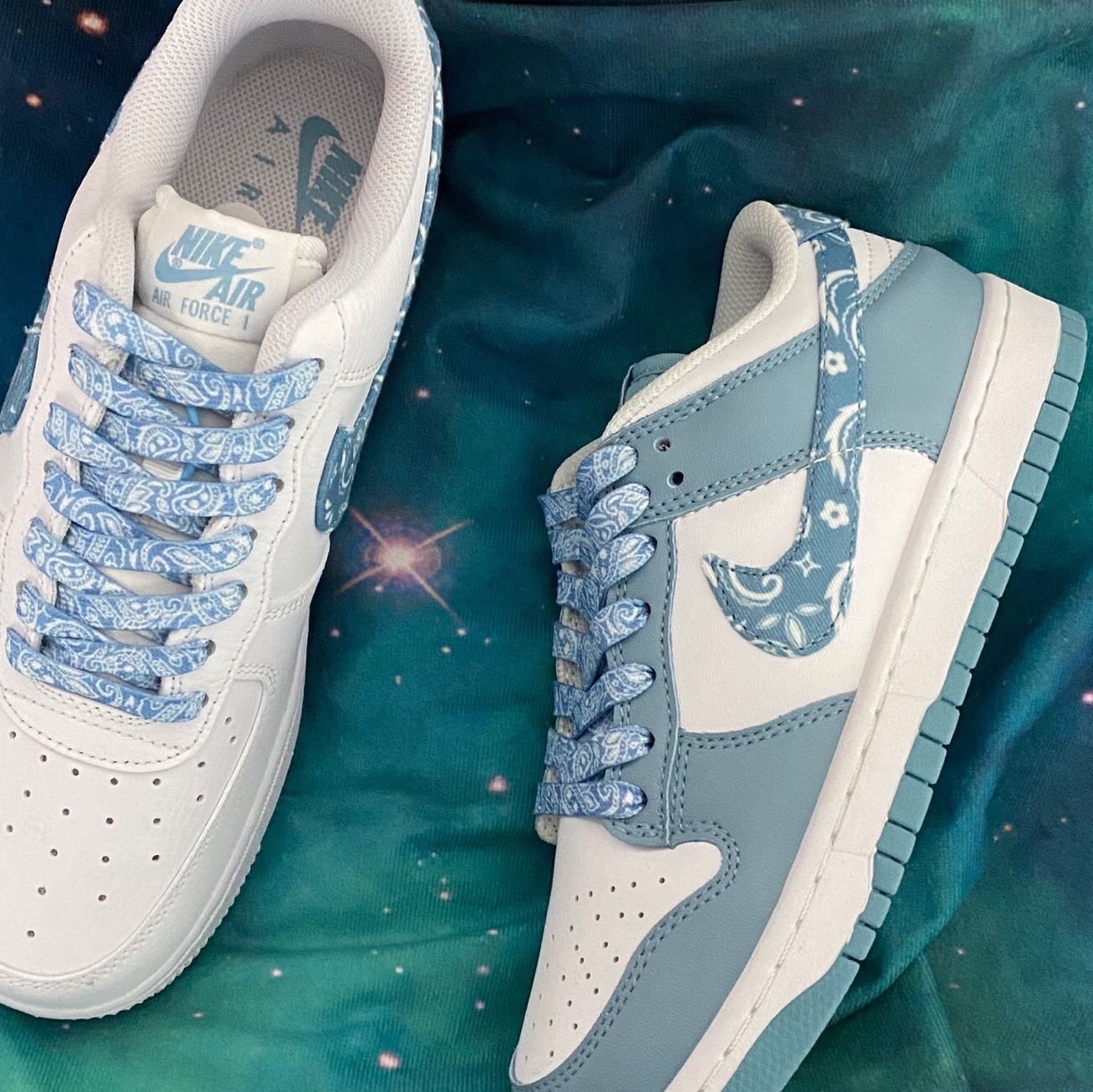 (W) Nike Dunk Low Essential Blue Paisley 착용 스타일 - 2