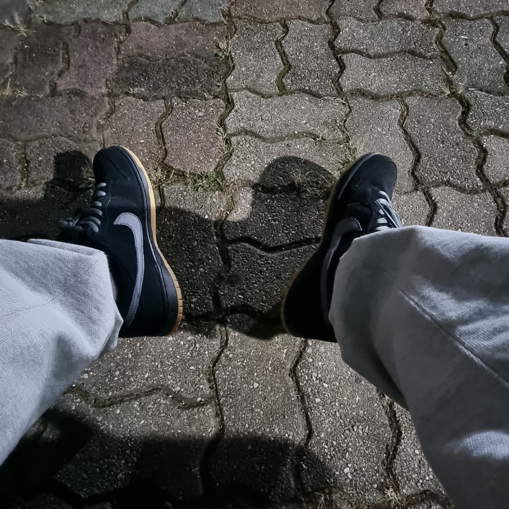 Nike SB Dunk Low Pro Black Cool Grey 착용 스타일