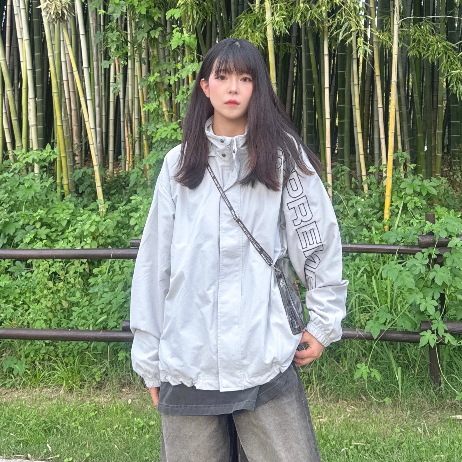 Supreme Spellout Embroidered Track Jacket Grey - 24FW, Human Made PVC Pouch Large Clear 착용 스타일 - 6
