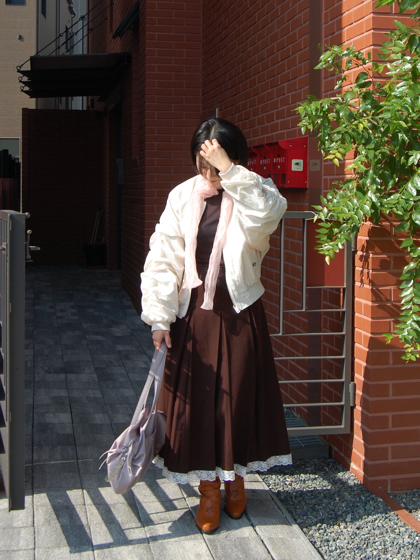 [예약배송] Heeari Women Aurora Shirring Bag Lilac 착용 스타일