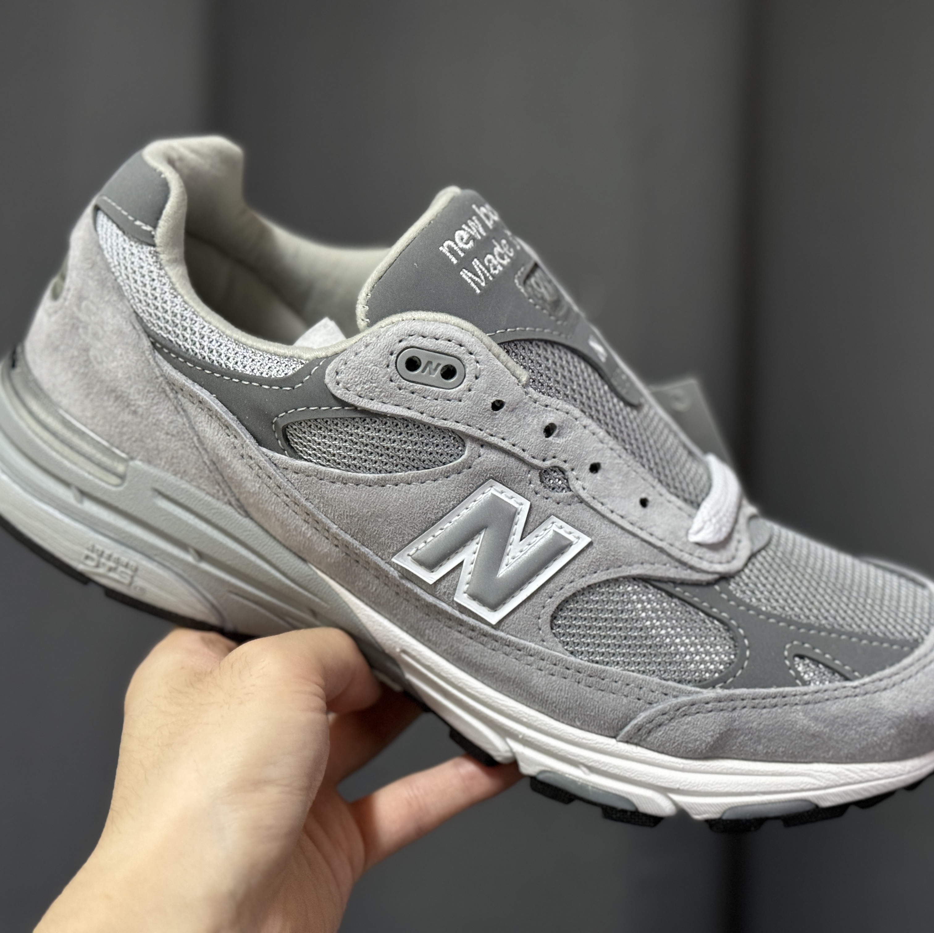 New Balance 993 Made in USA Grey - D Standard 착용 스타일