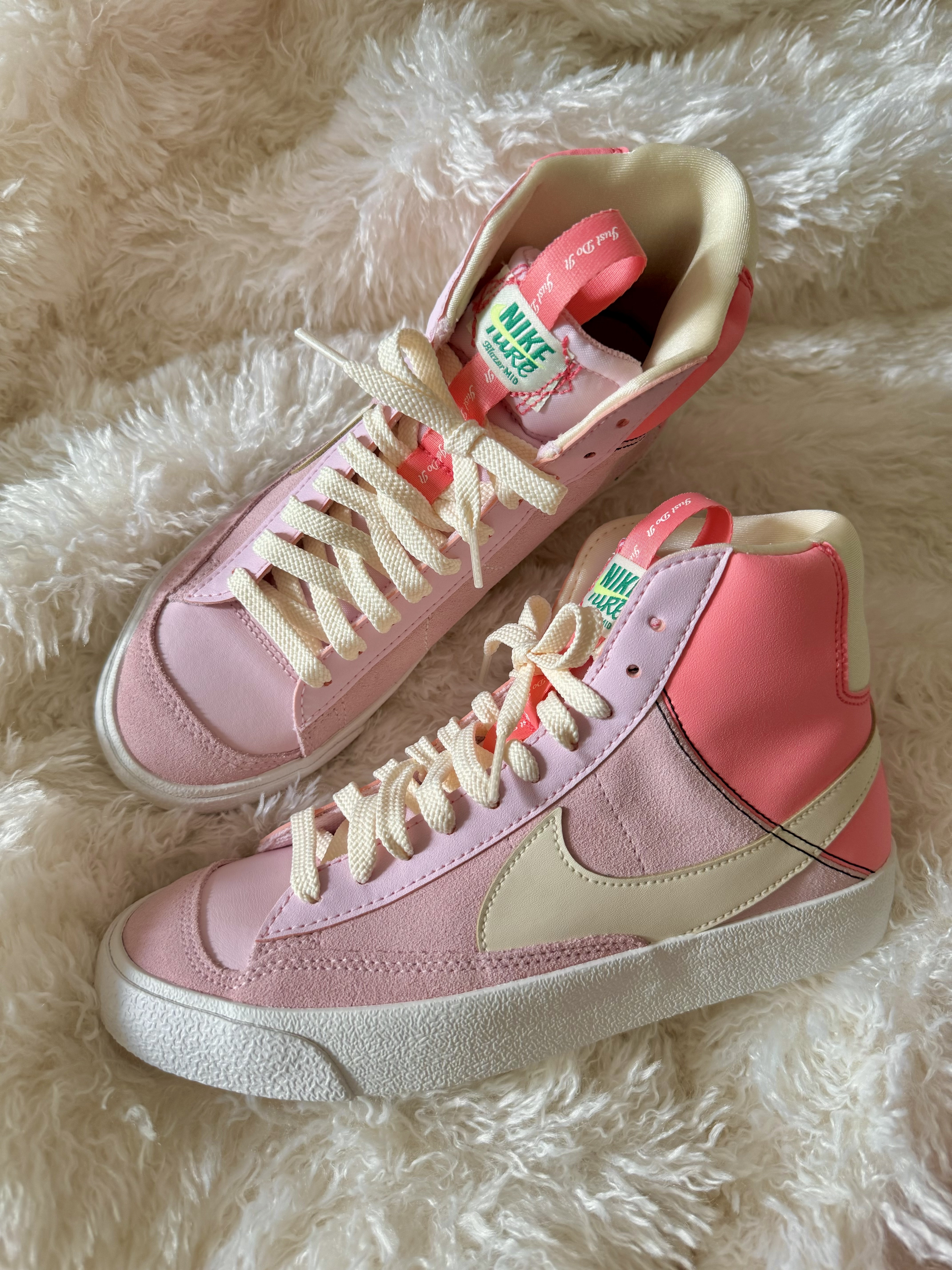 (GS) Nike Blazer Mid '77 SE D Pink Foam Coconut Milk 착용 스타일 - 8
