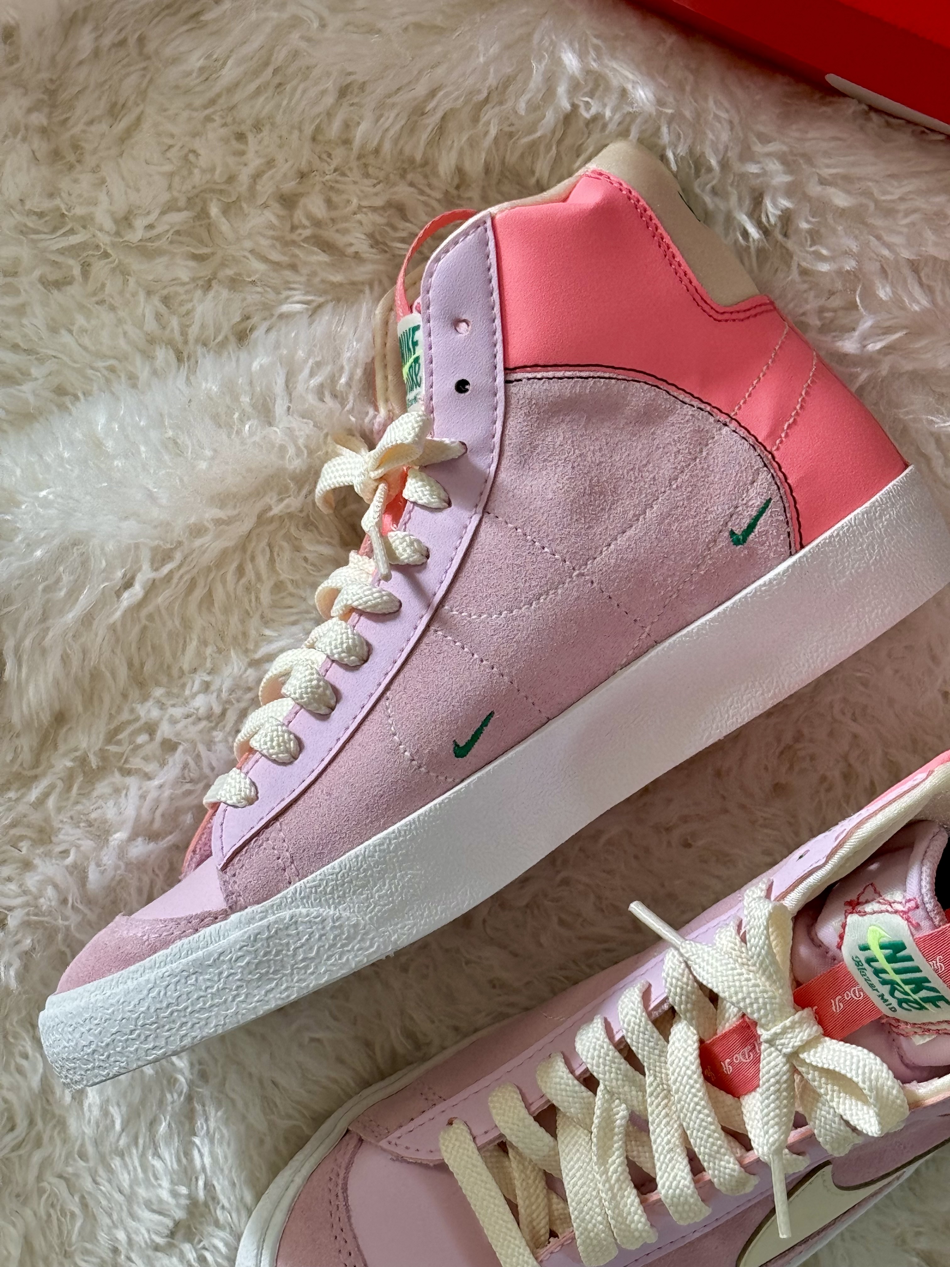 (GS) Nike Blazer Mid '77 SE D Pink Foam Coconut Milk 착용 스타일 - 7