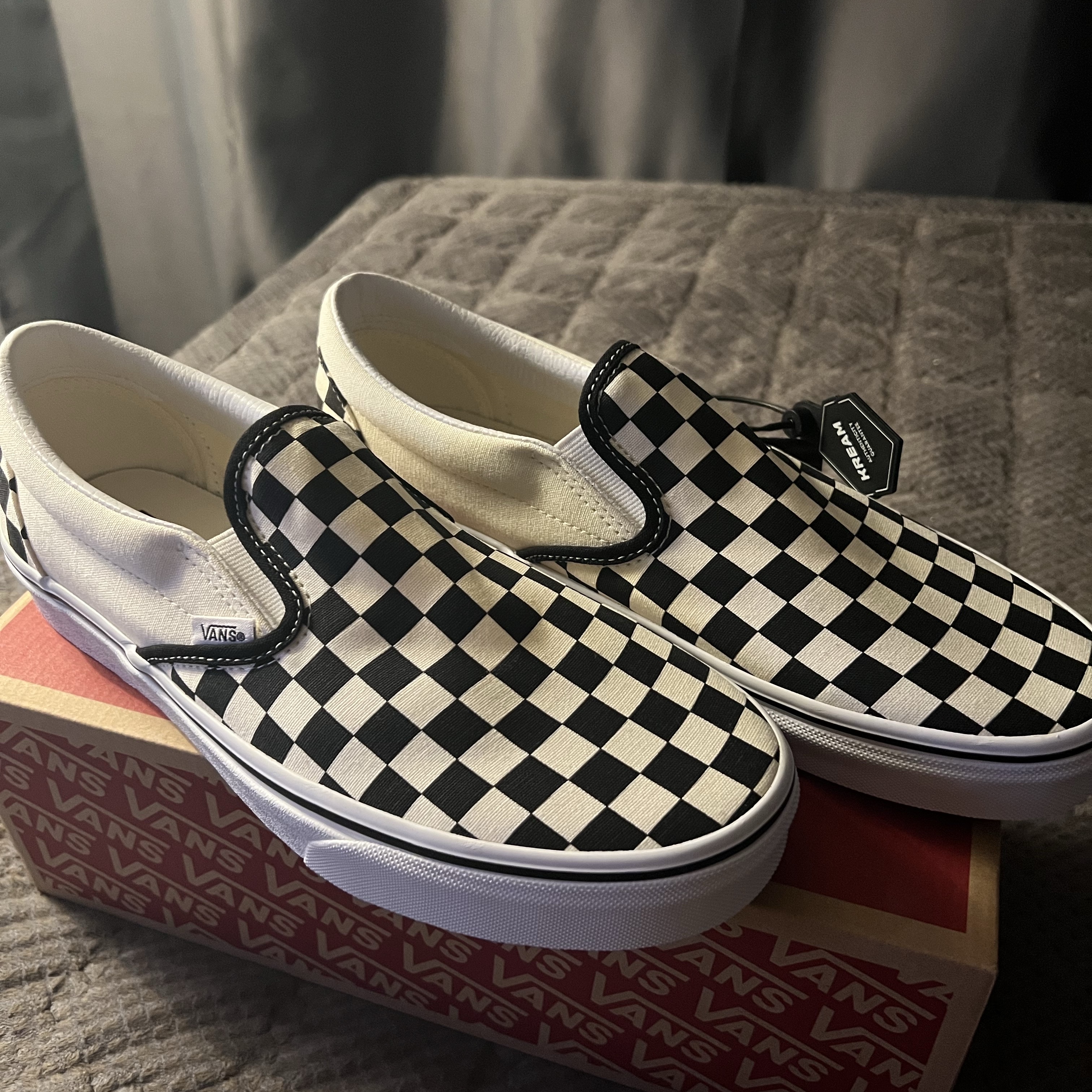 Vans Slip-On Checkerboard 착용 스타일