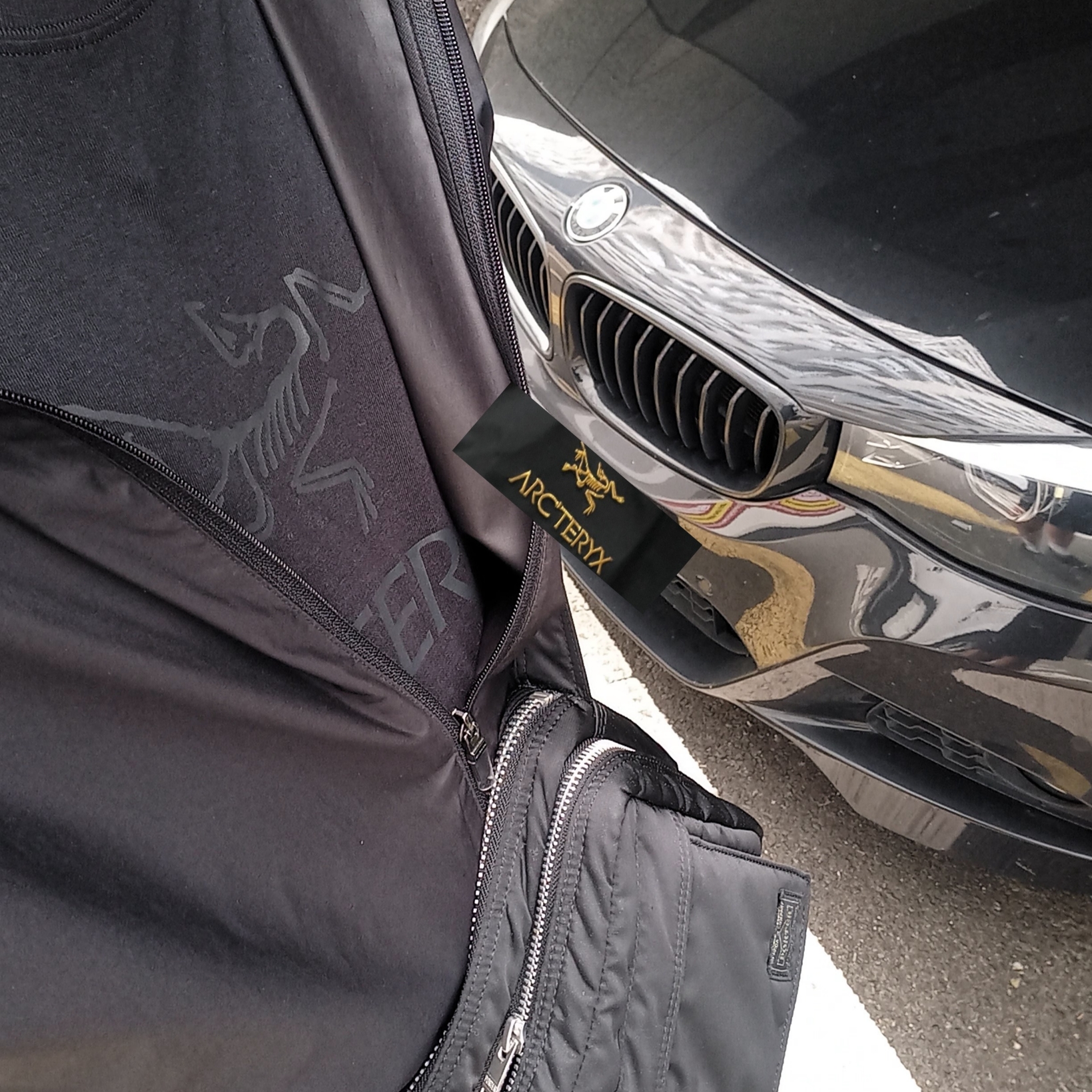 Arc'teryx Arc'word Logo SS T-Shirt Black, Porter Tanker Shoulder Bag S Black 착용 스타일 - 1