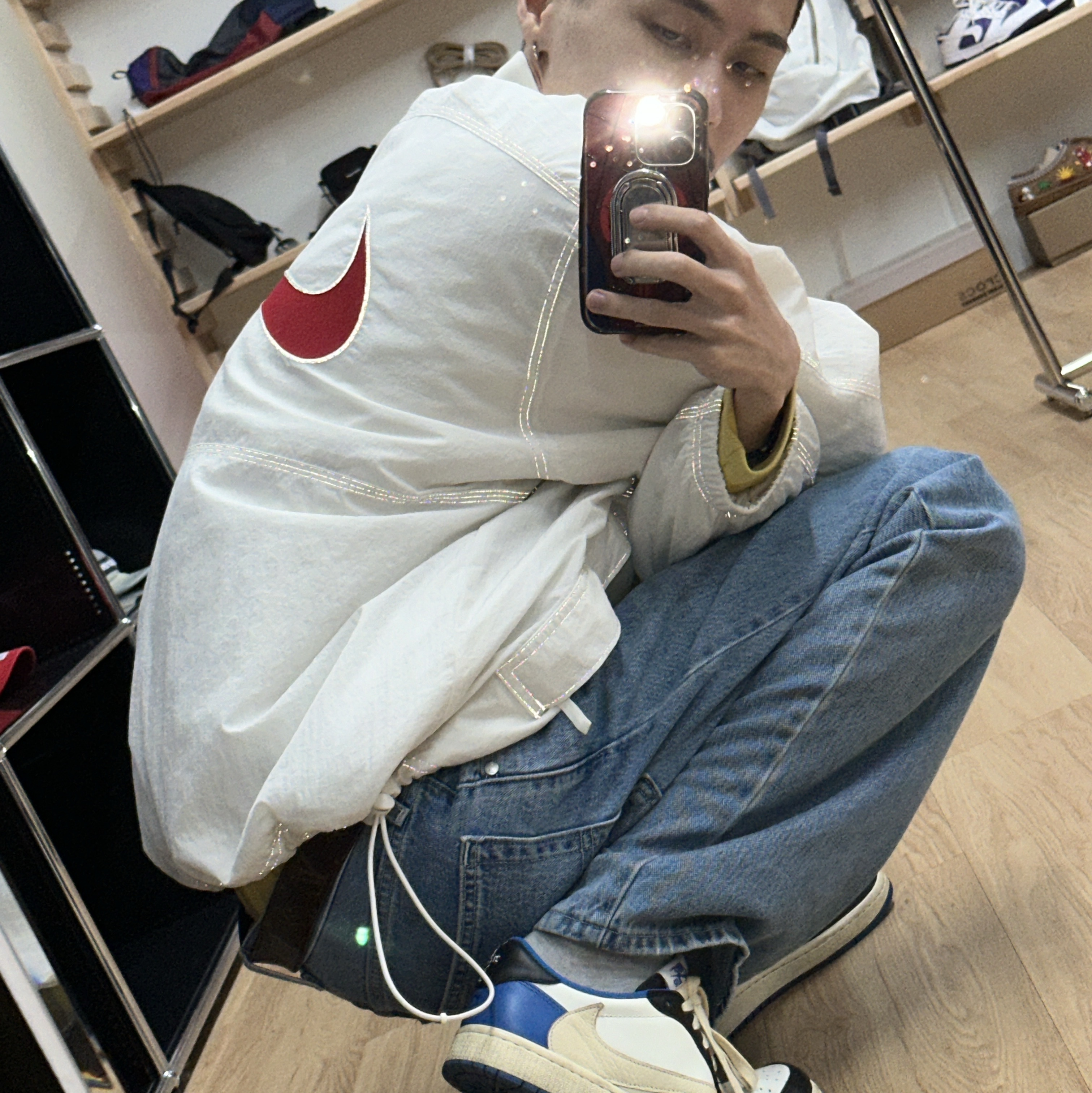 Supreme x Nike Ripstop Pullover White - 24SS 착용 스타일 - 1