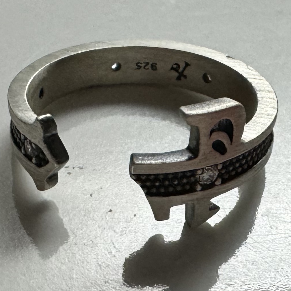 [프리오더] Polyteru 925 Silver Ring 001 Symbol P 착용 스타일