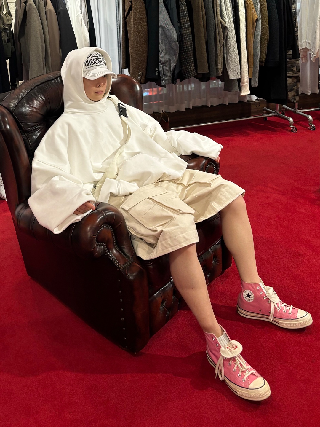 Stussy Cotton Mesh Hoodie Black, Opening Project Identity Hoodie Navy 착용 스타일 - 4