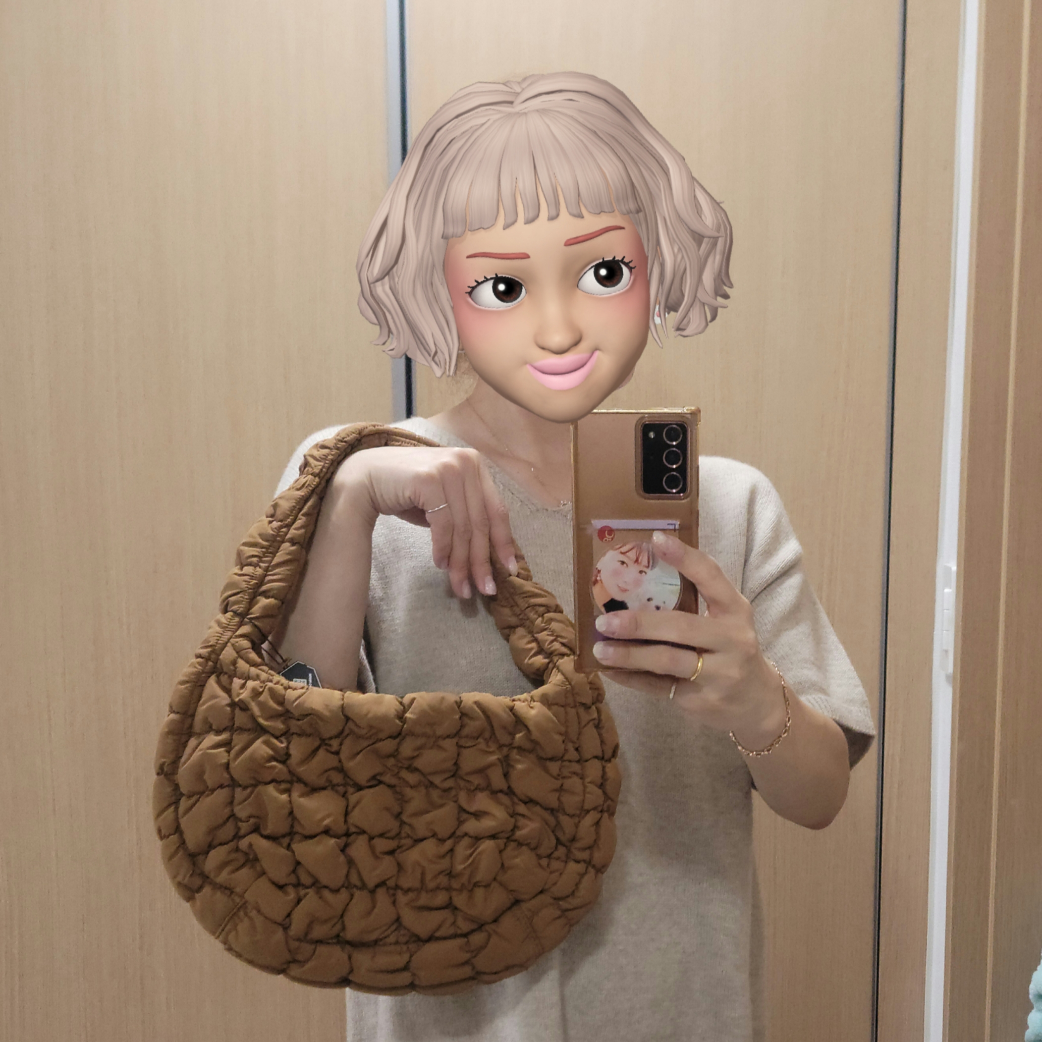COS Quilted Mini Bag Brown 착용 스타일 - 1
