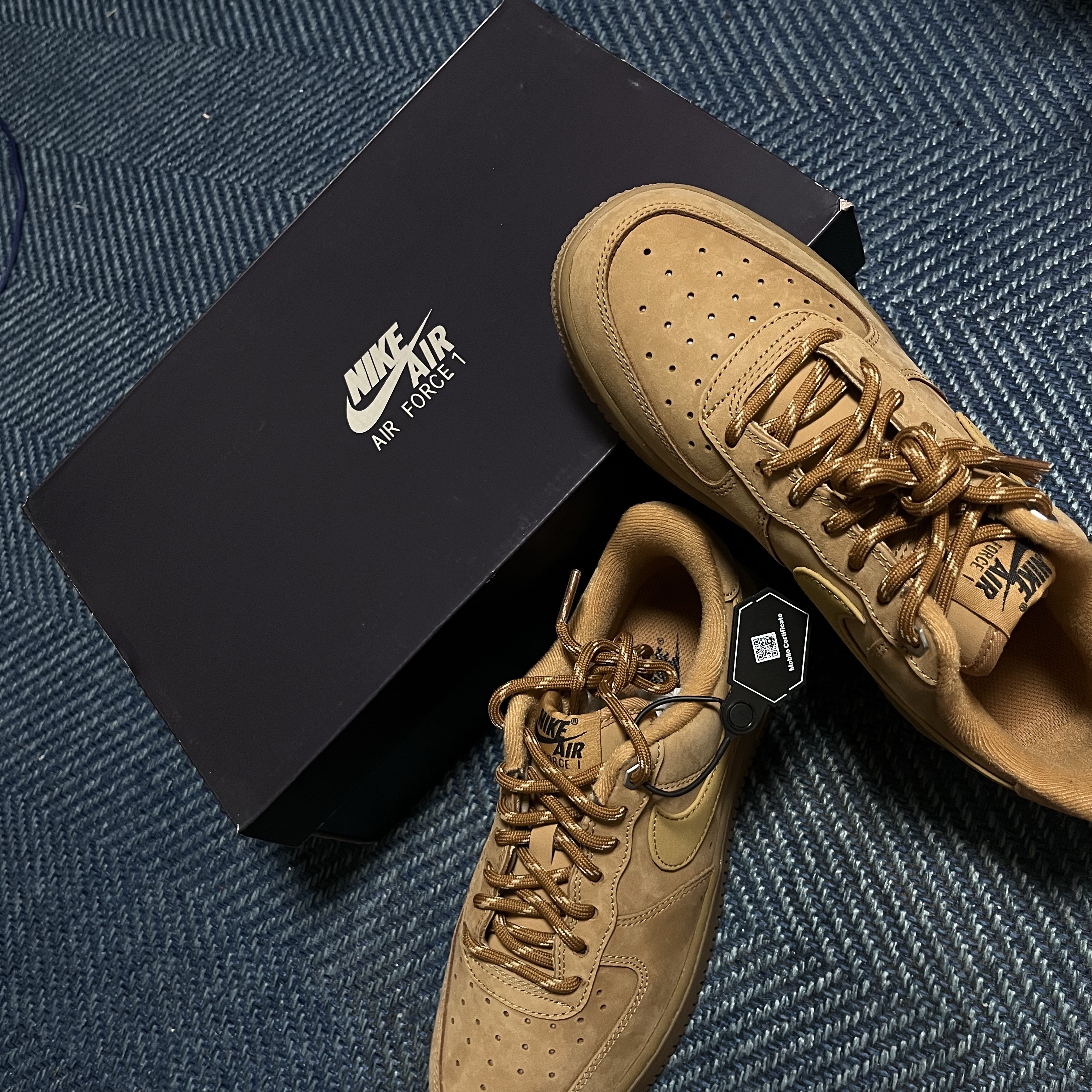 (W) Nike Air Force 1 '07 WB Flax Wheat 착용 스타일