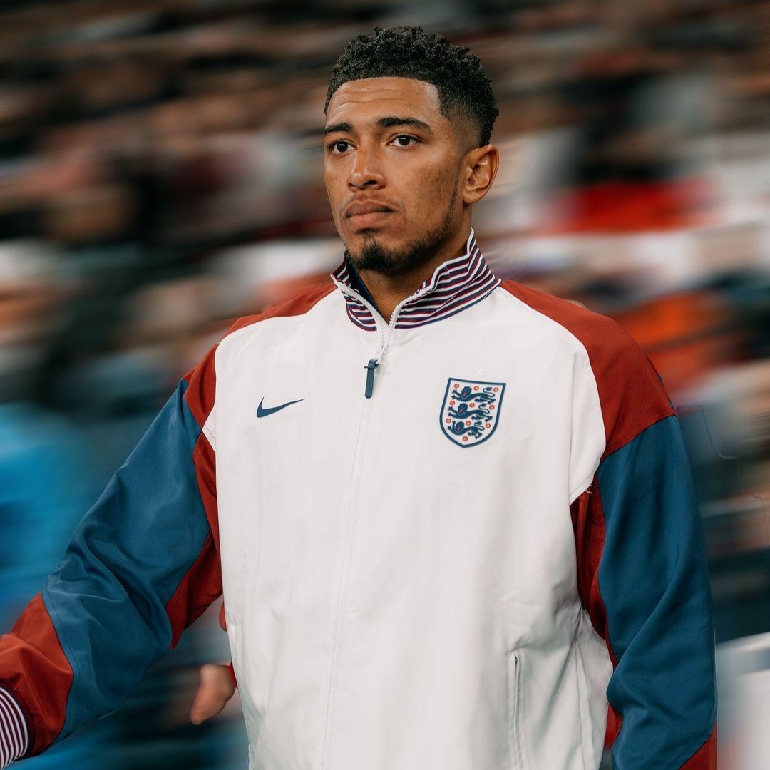 Nike England Dri-Fit Academy Pro Home Soccer Jacket White 착용 스타일 - 2