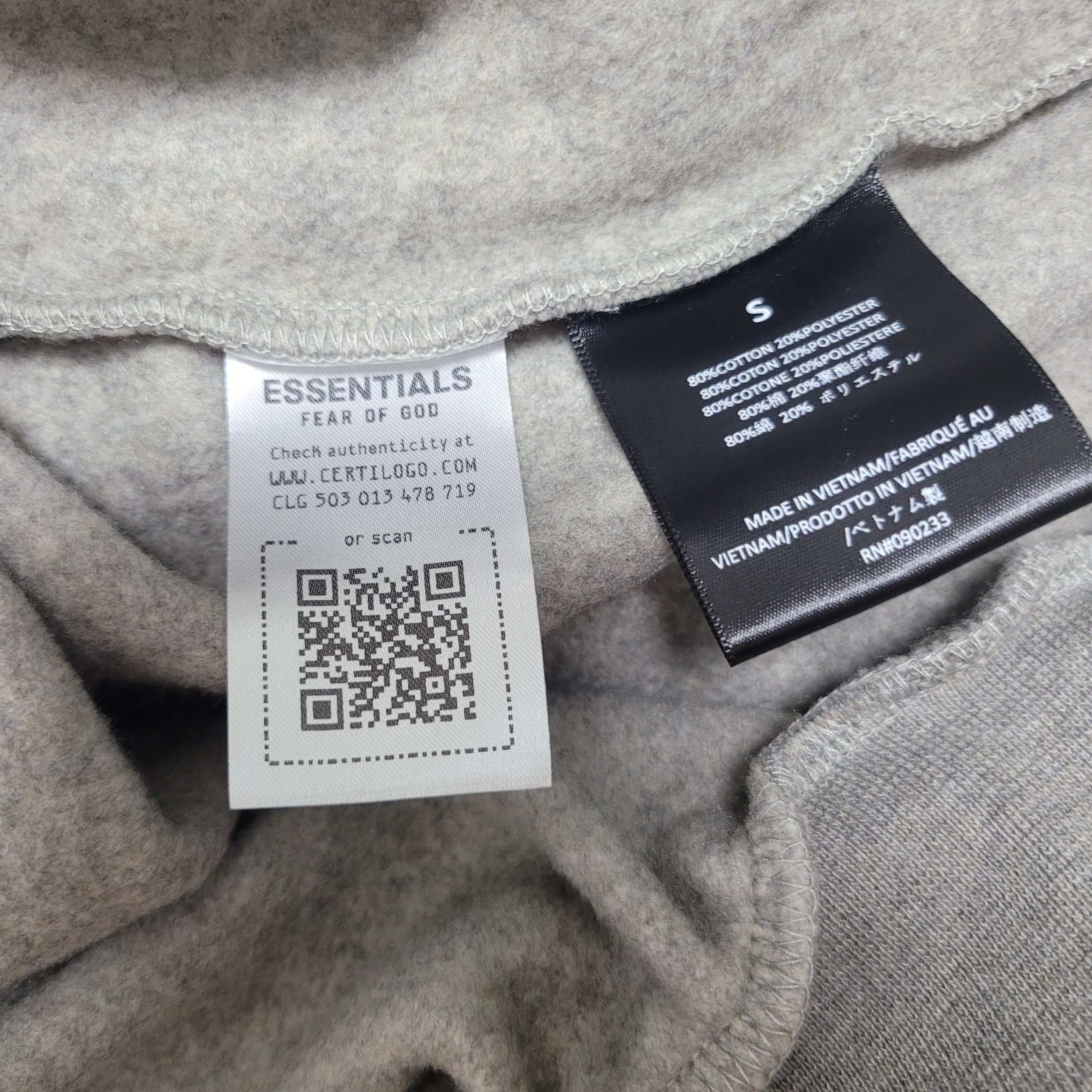 Essentials Fleece Hoodie Dark Heather - 24FW 착용 스타일 - 2