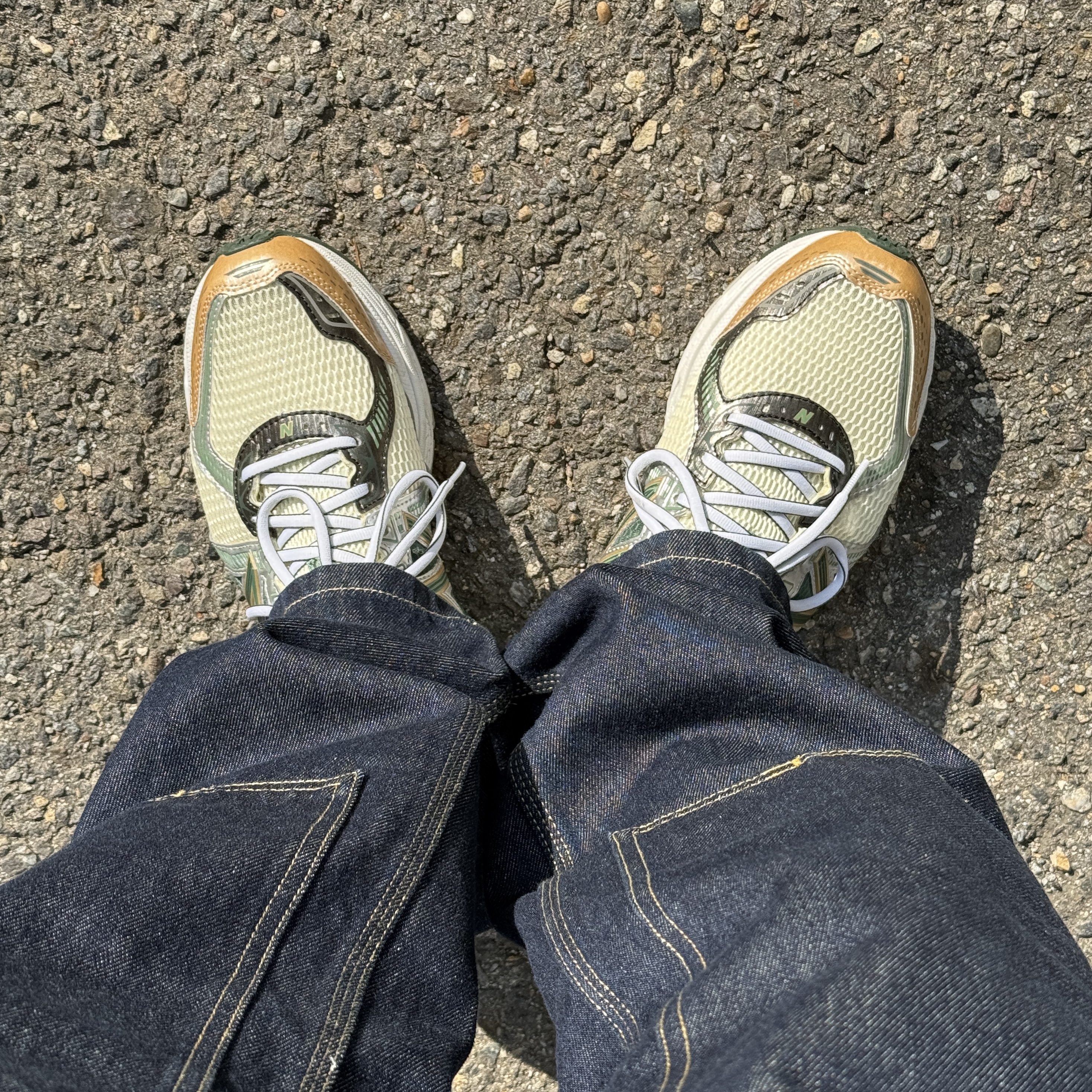 New Balance x Aime Leon Dore 860v2 Green 착용 스타일 - 3