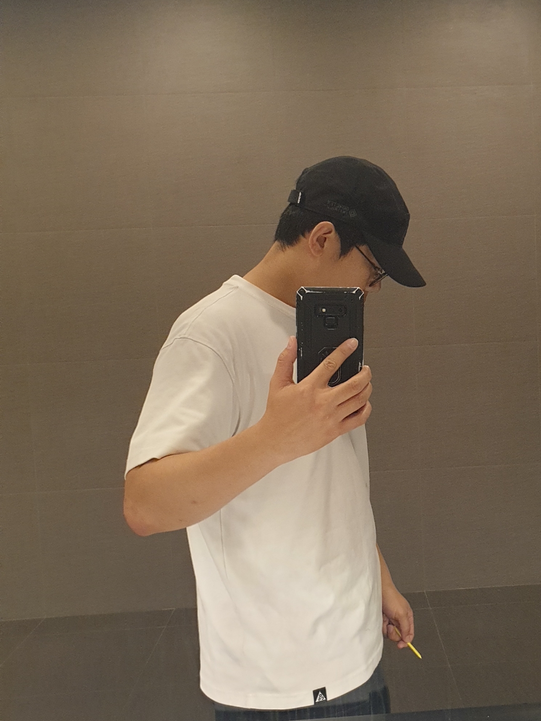 Nike NRG ACG Tailwind Cap Black, Nike ACG Iceland Map T-Shirt Summit White - Asia 착용 스타일