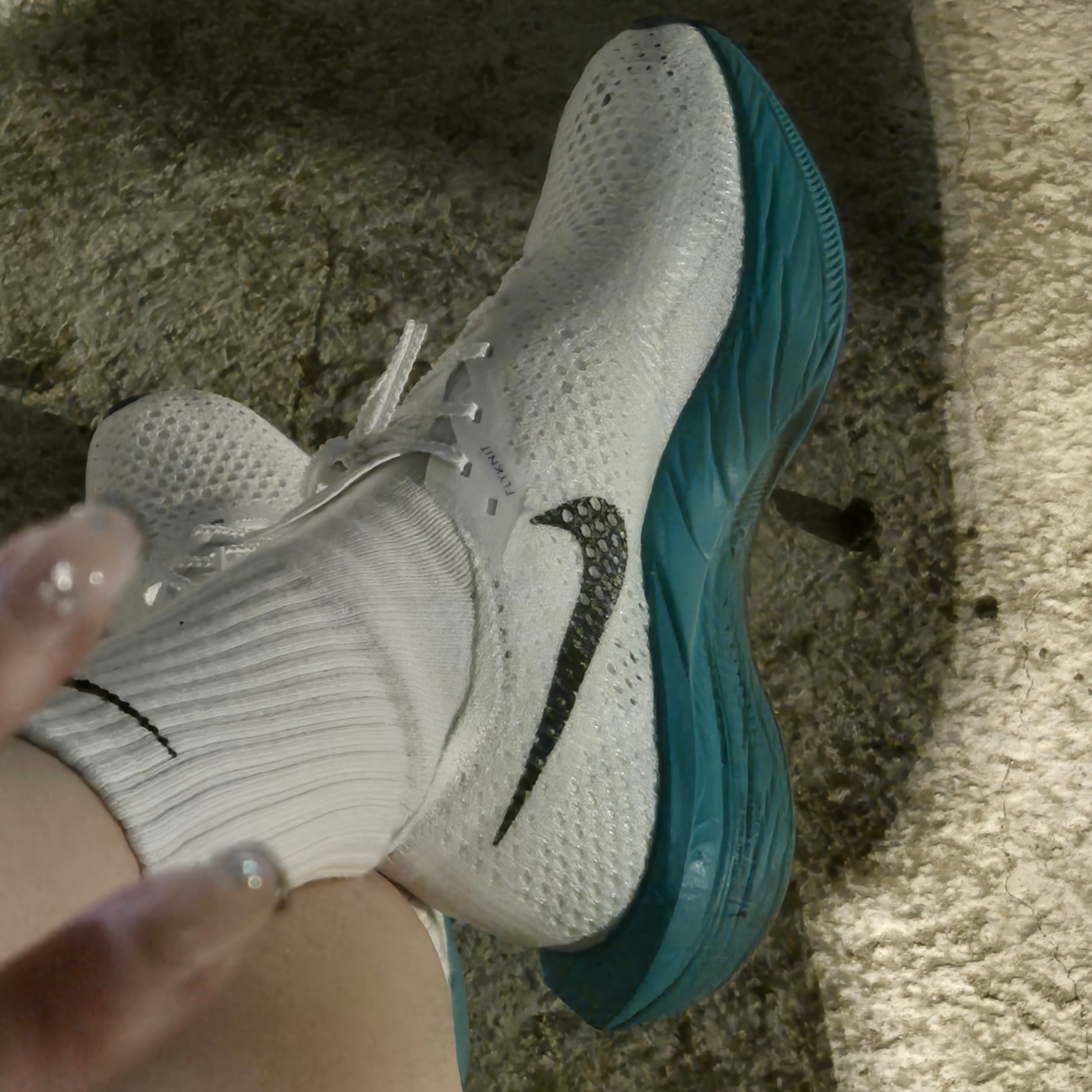 (W) Nike ZoomX Vaporfly Next% 3 White Jade Ice 착용 스타일