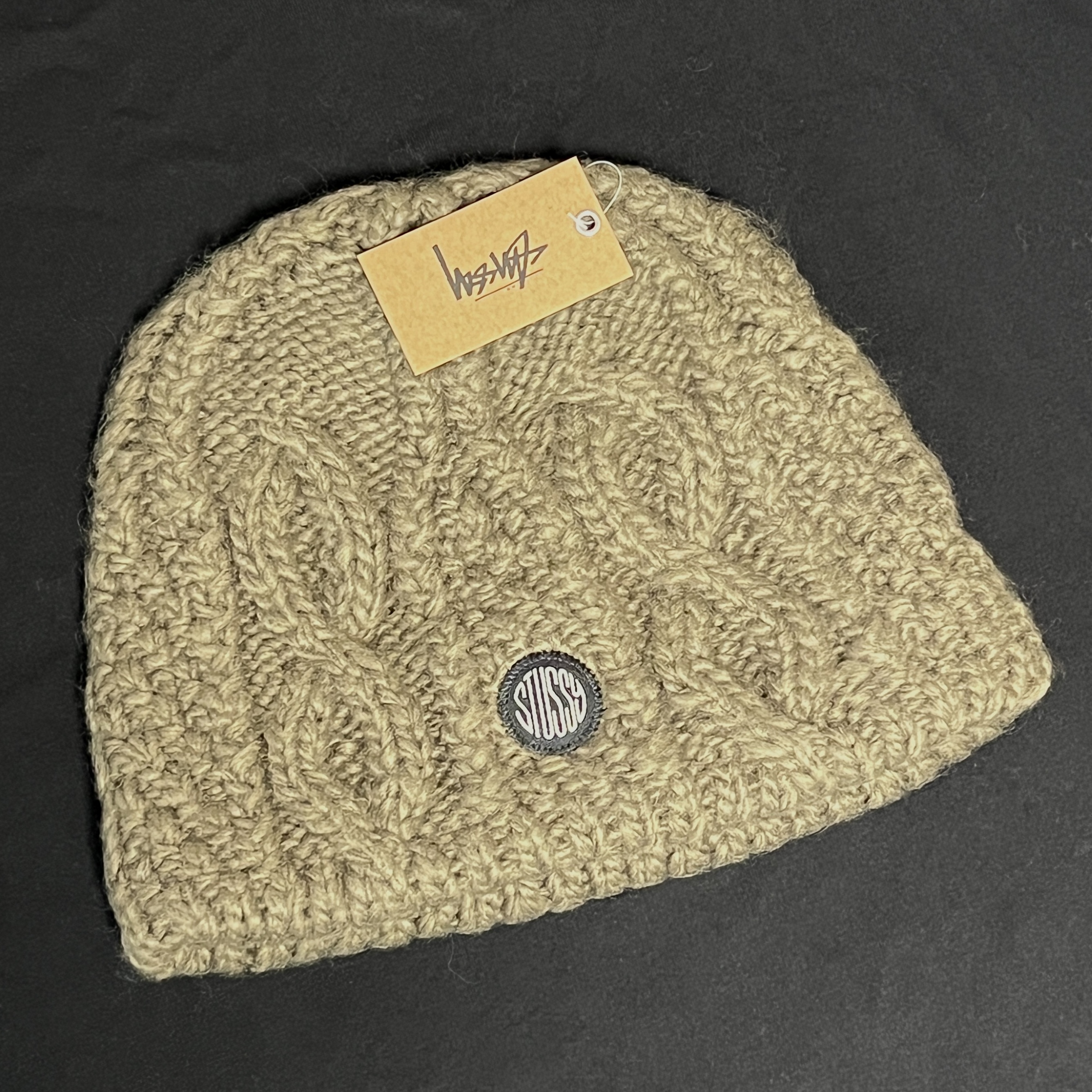 Stussy Skullcap Cable Knit Brown 착용 스타일