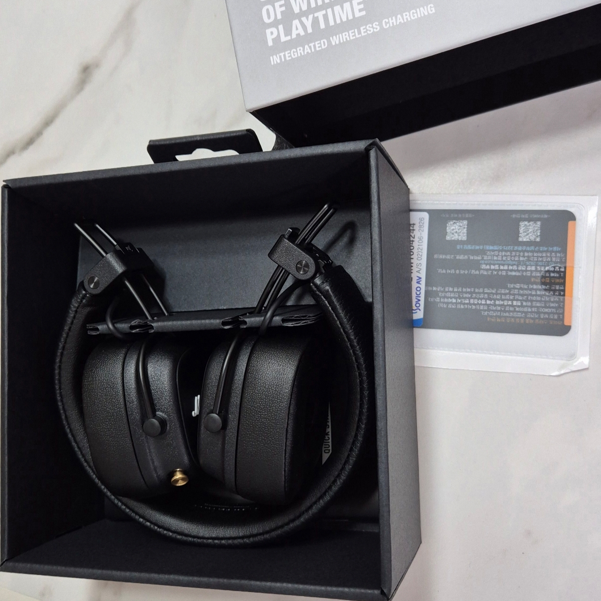Marshall Major IV Black (Korean Ver.) 착용 스타일 - 2