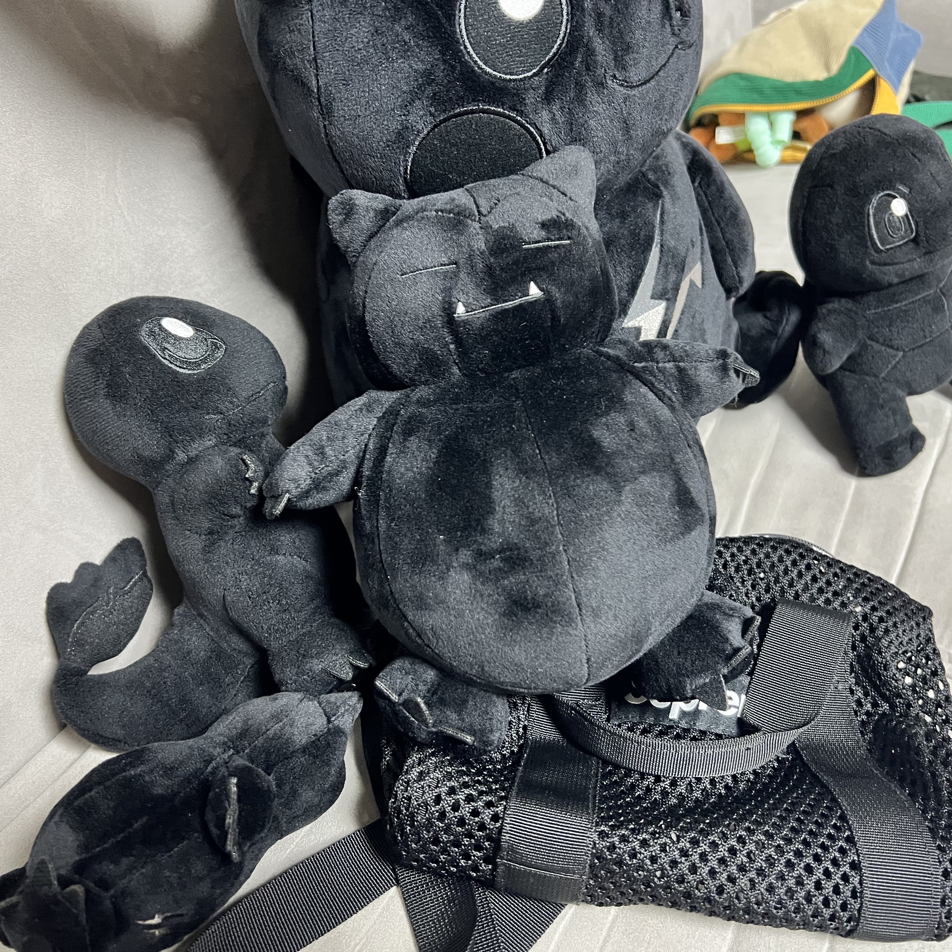 Fragment x Pokemon INN Thunderbolt Project TBP Plush Kabigon M Black 착용 스타일 - 2