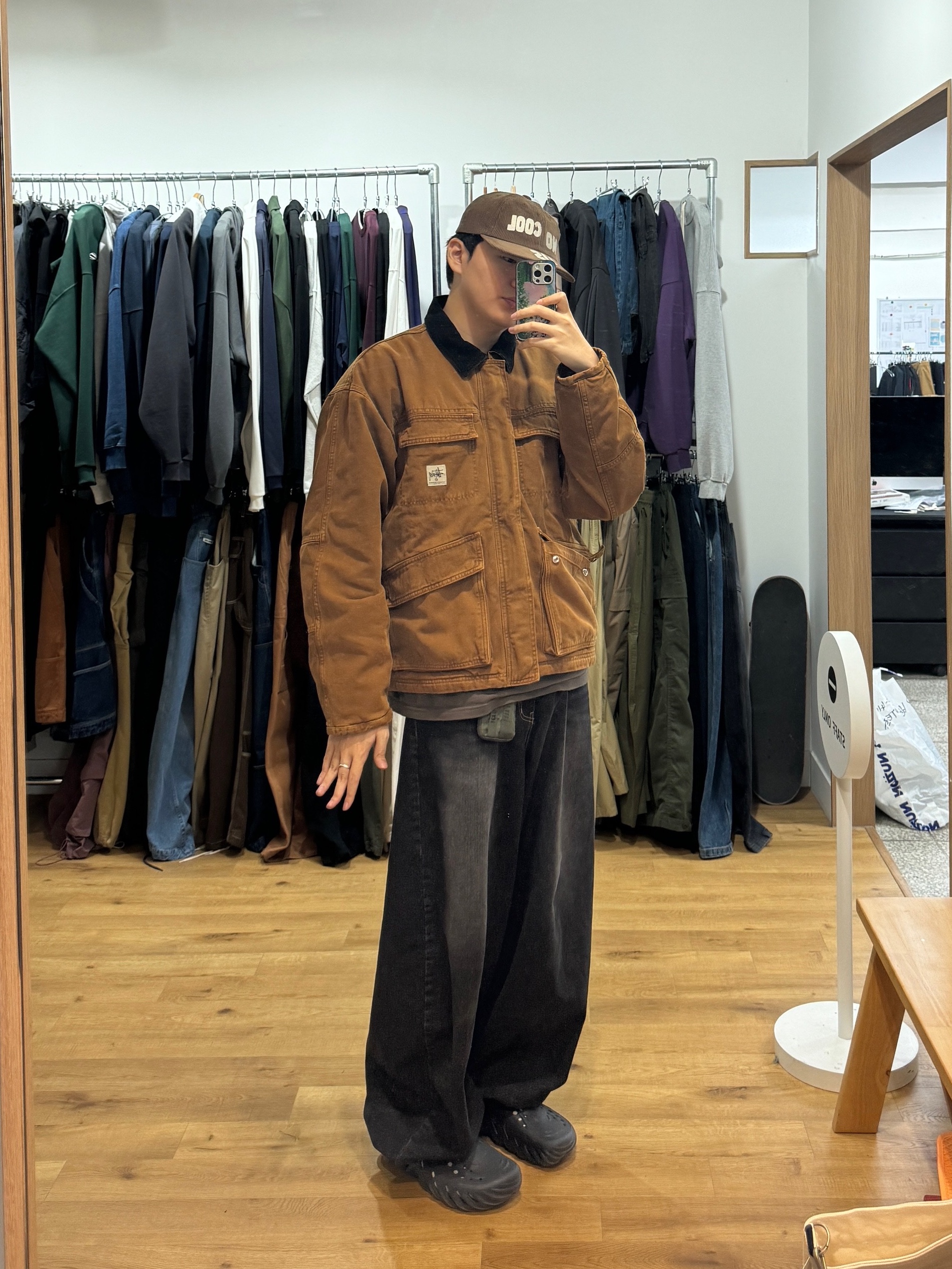 Stussy Washed Canvas Shop Jacket Bronze 착용 스타일