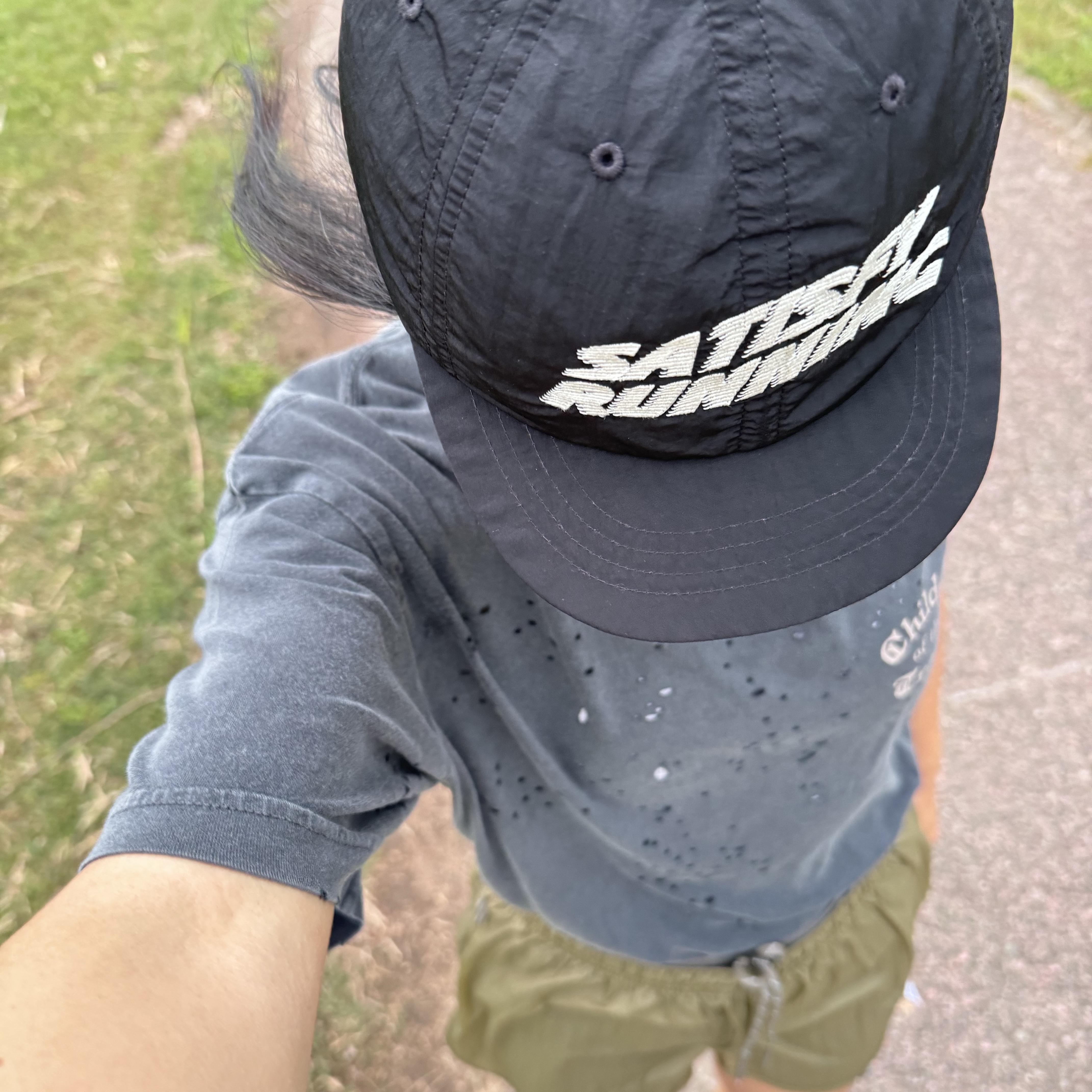 Satisfy Flitesilk Running Cap Black 착용 스타일 - 5